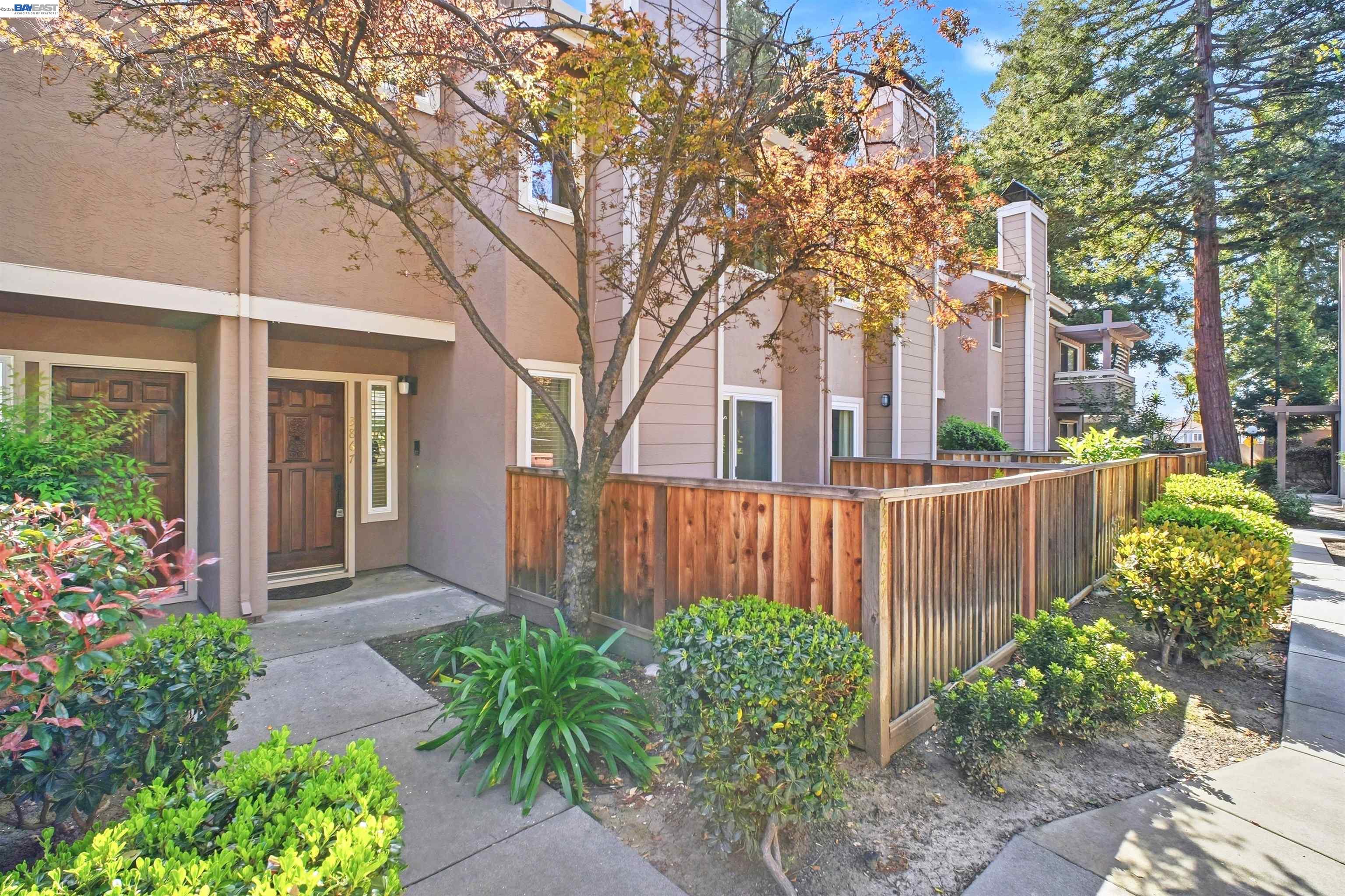 Photo #2: 41126789 Listing: Photo #2