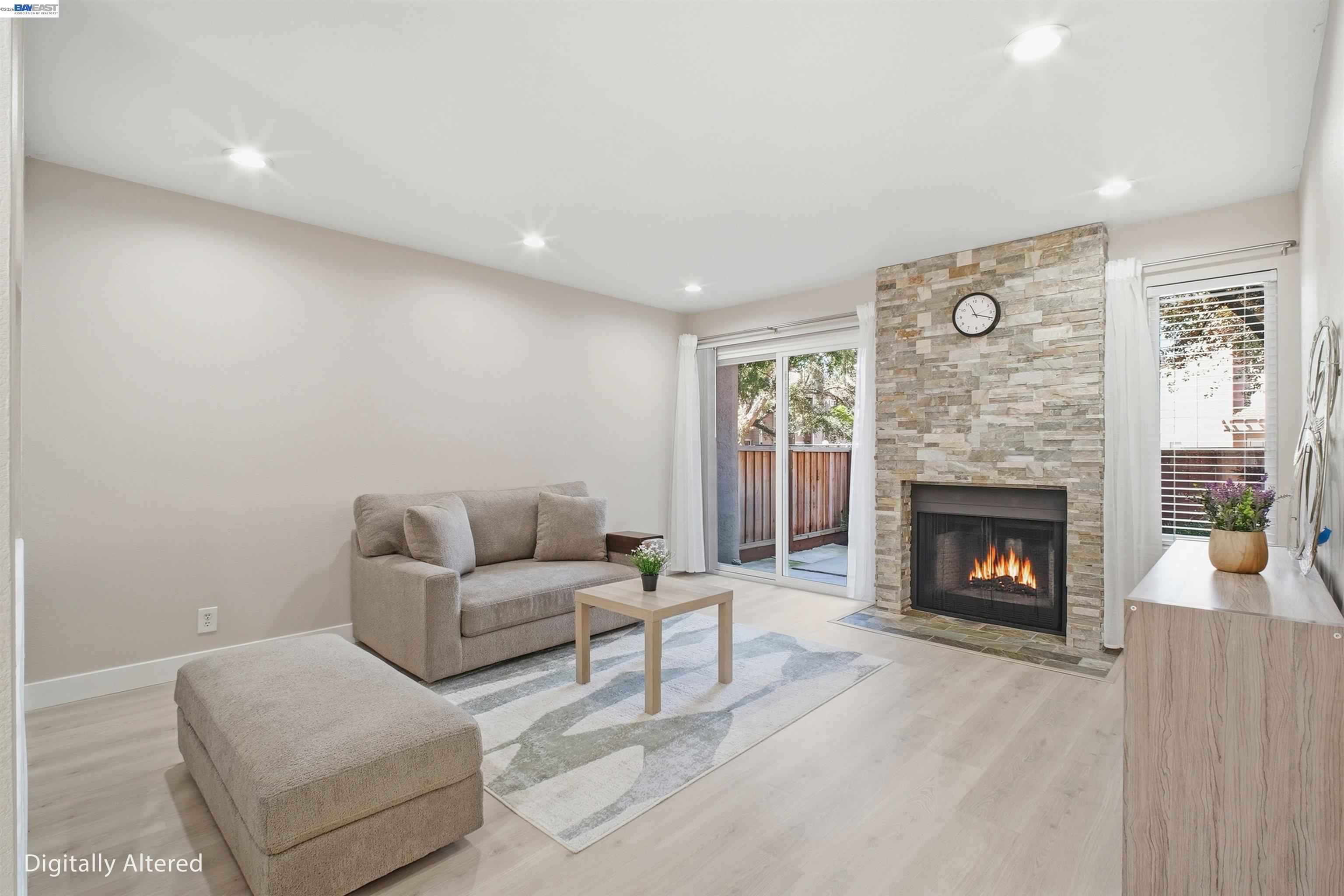 Detail Gallery Image 11 of 39 For 3867 Burton Cmn, Fremont,  CA 94536 - 2 Beds | 2/1 Baths