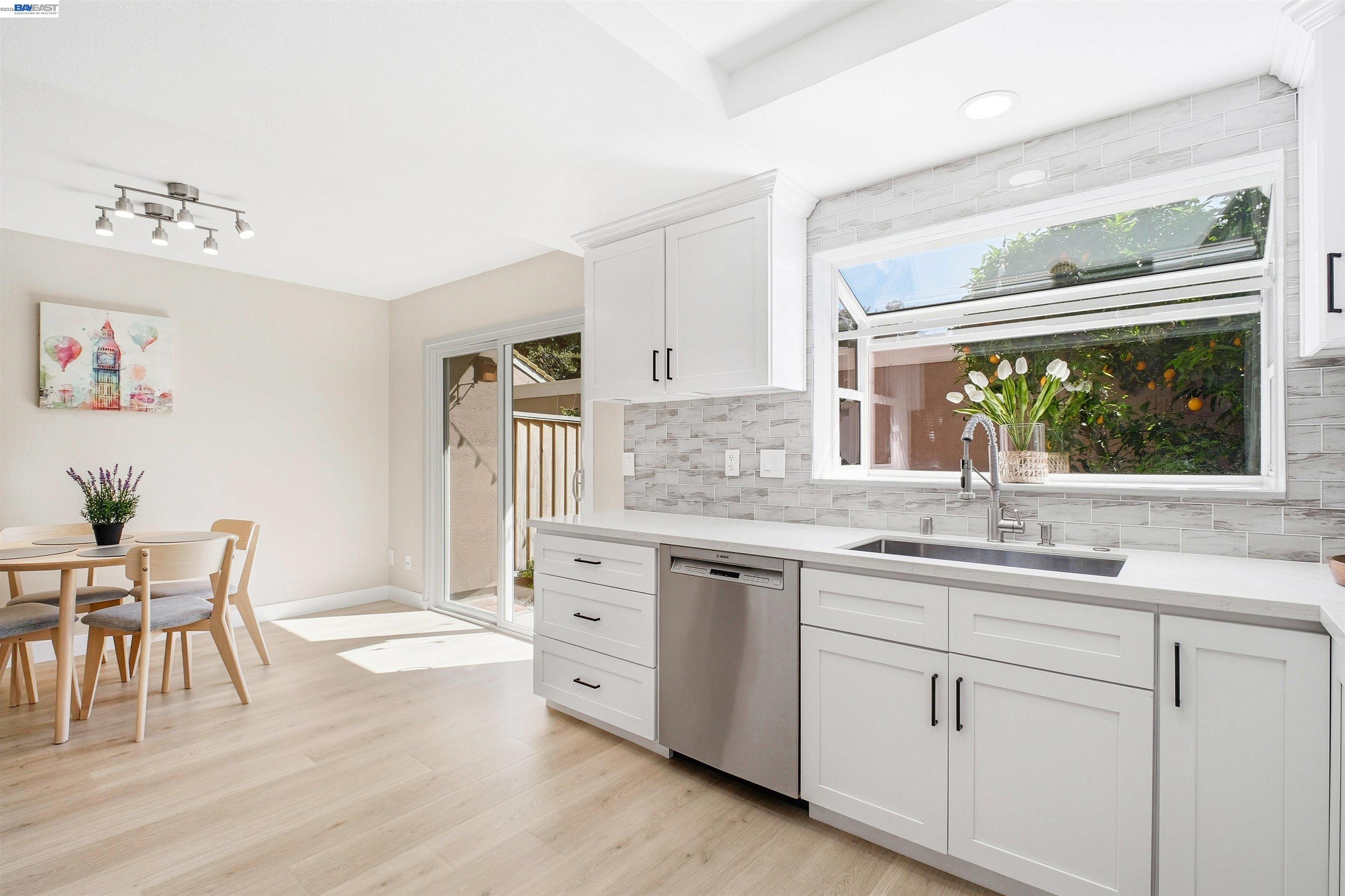 Photo #13: 41126789 Listing: Photo #13