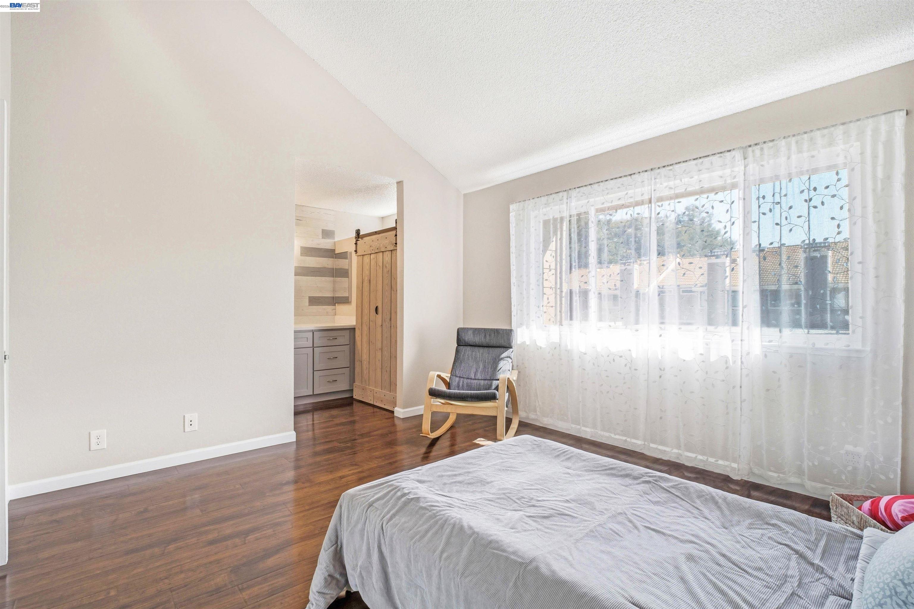 Photo #24: 41126789 Listing: Photo #24