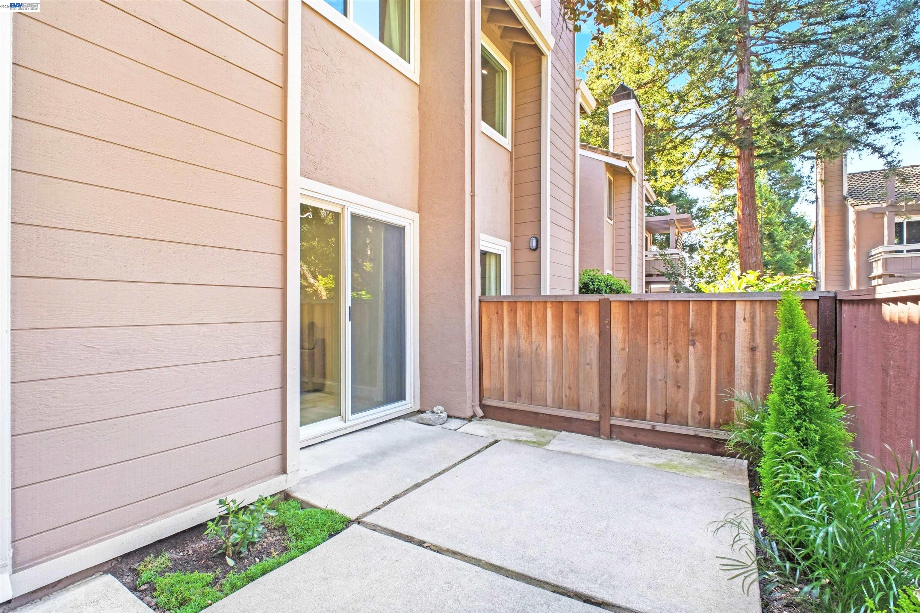 Detail Gallery Image 34 of 39 For 3867 Burton Cmn, Fremont,  CA 94536 - 2 Beds | 2/1 Baths