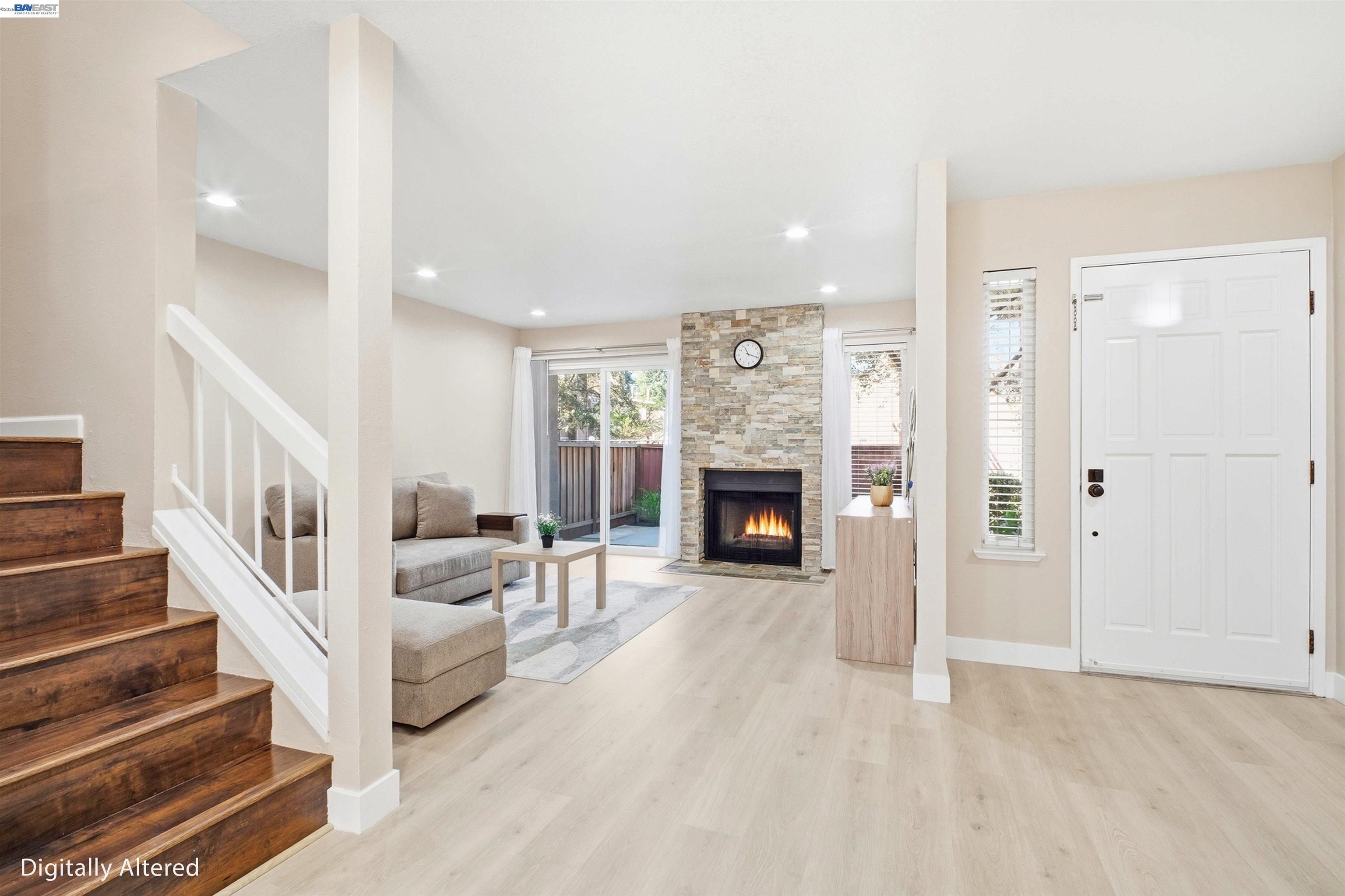 Detail Gallery Image 5 of 39 For 3867 Burton Cmn, Fremont,  CA 94536 - 2 Beds | 2/1 Baths