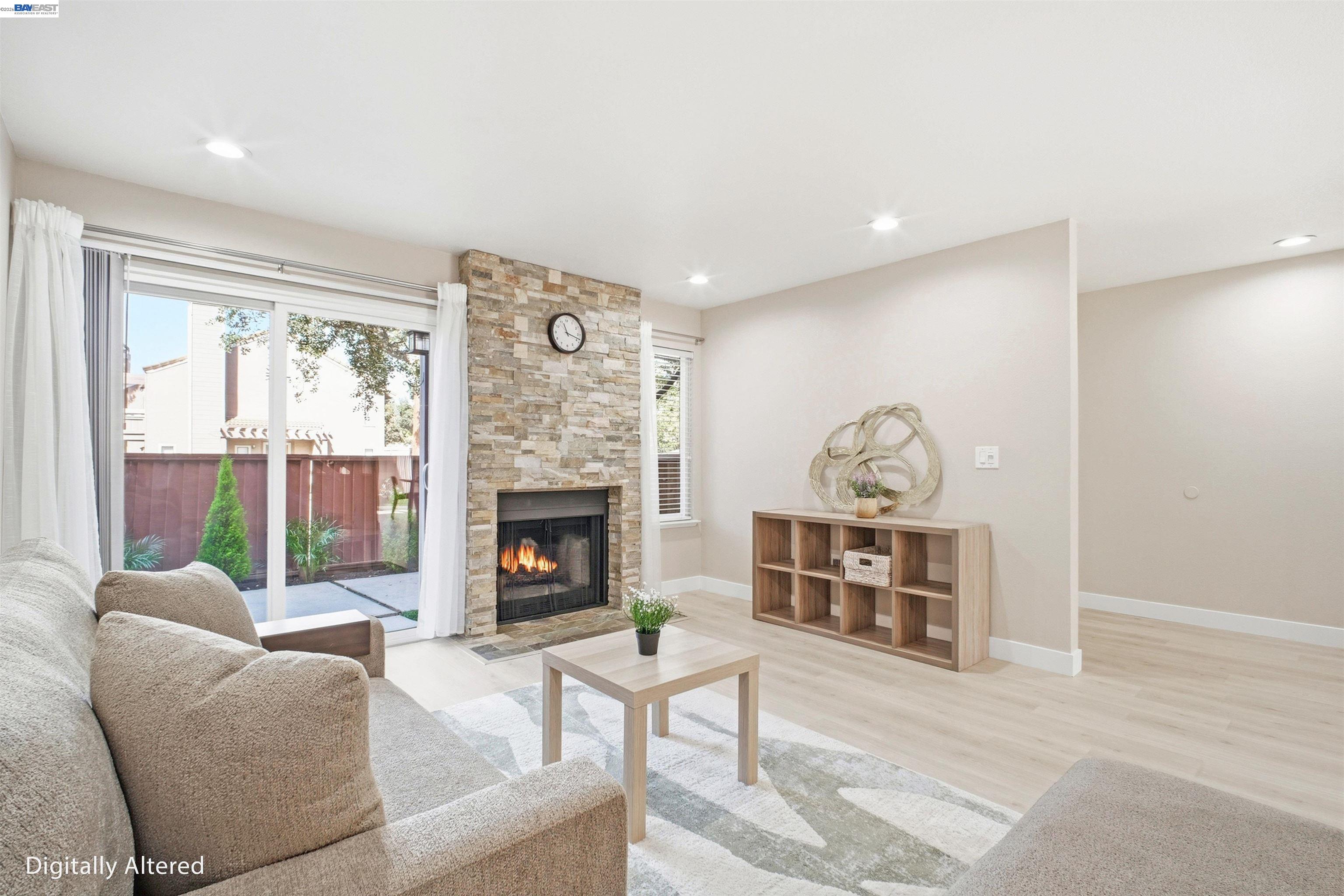 Detail Gallery Image 9 of 39 For 3867 Burton Cmn, Fremont,  CA 94536 - 2 Beds | 2/1 Baths