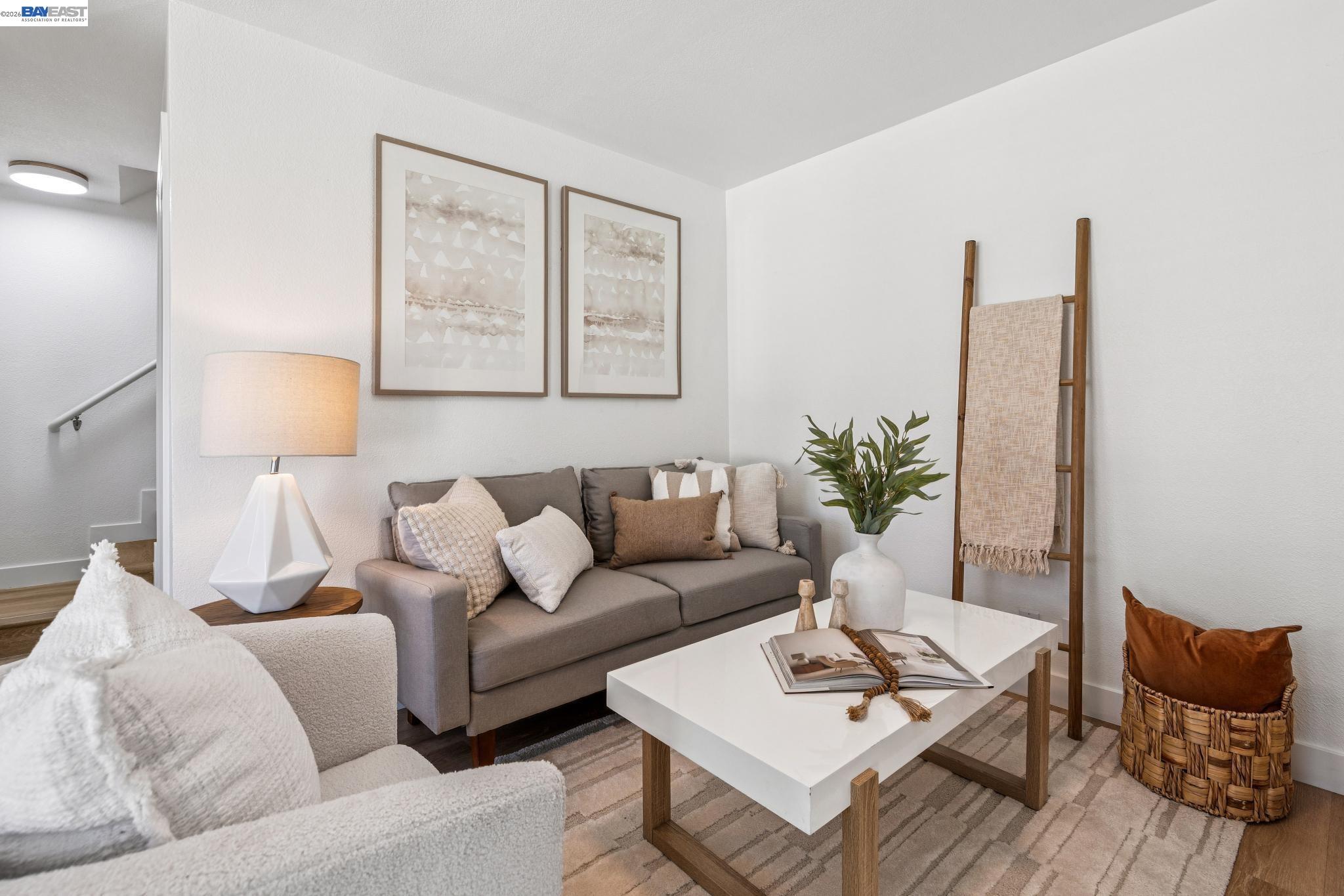 Detail Gallery Image 3 of 32 For 27796 Vasona Ct #2,  Hayward,  CA 94544 - 1 Beds | 1/1 Baths