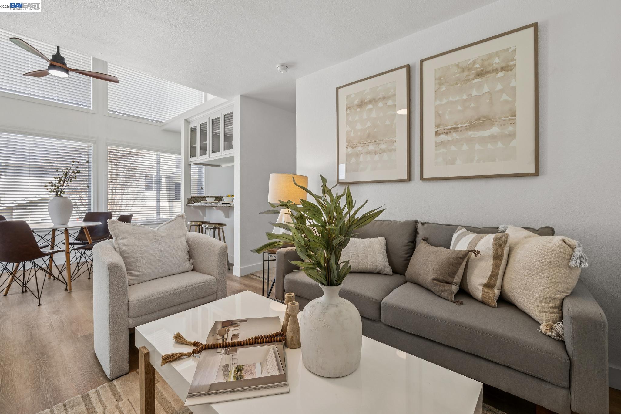 Detail Gallery Image 5 of 32 For 27796 Vasona Ct #2,  Hayward,  CA 94544 - 1 Beds | 1/1 Baths