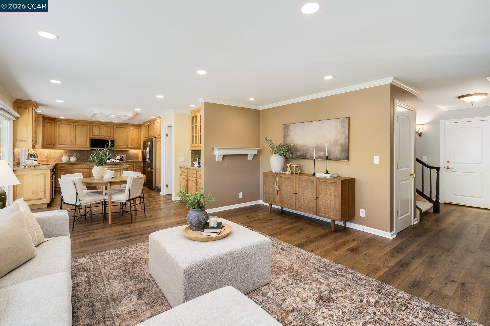 Detail Gallery Image 14 of 32 For 855 Columbine Ct, Danville,  CA 94526 - 4 Beds | 3 Baths