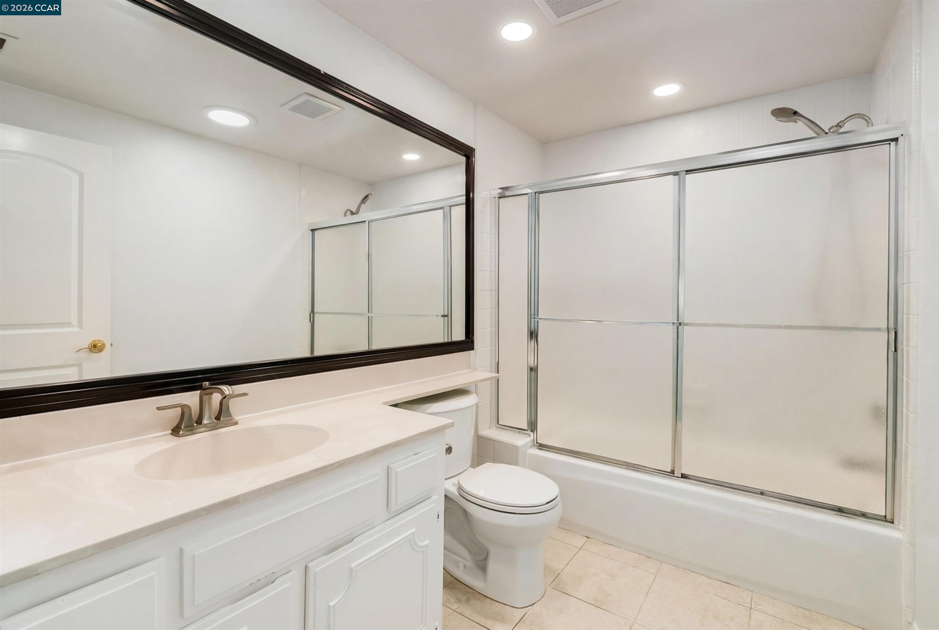 Detail Gallery Image 17 of 21 For 855 Columbine Ct, Danville,  CA 94526 - 4 Beds | 3 Baths