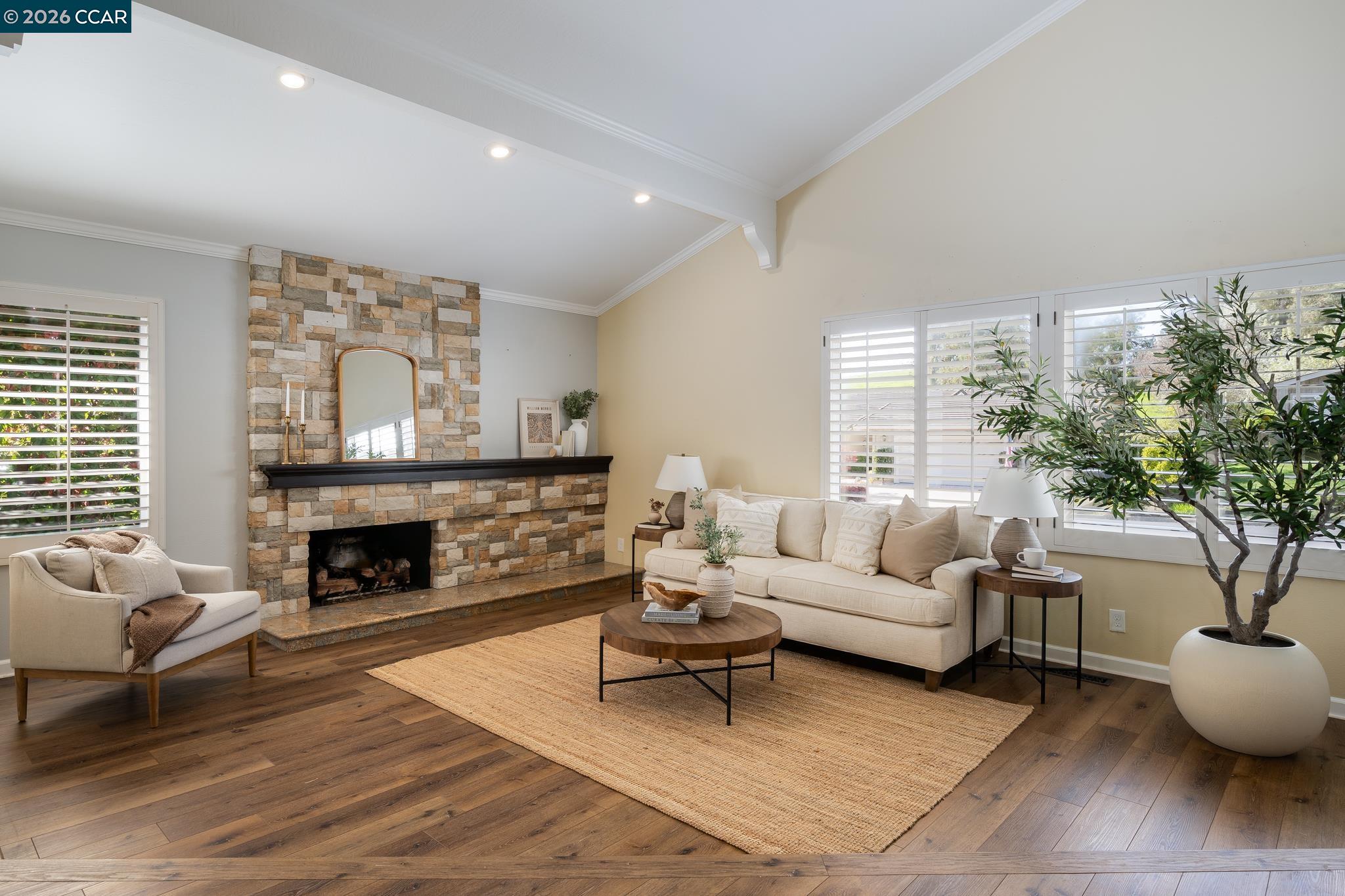 Detail Gallery Image 3 of 32 For 855 Columbine Ct, Danville,  CA 94526 - 4 Beds | 3 Baths