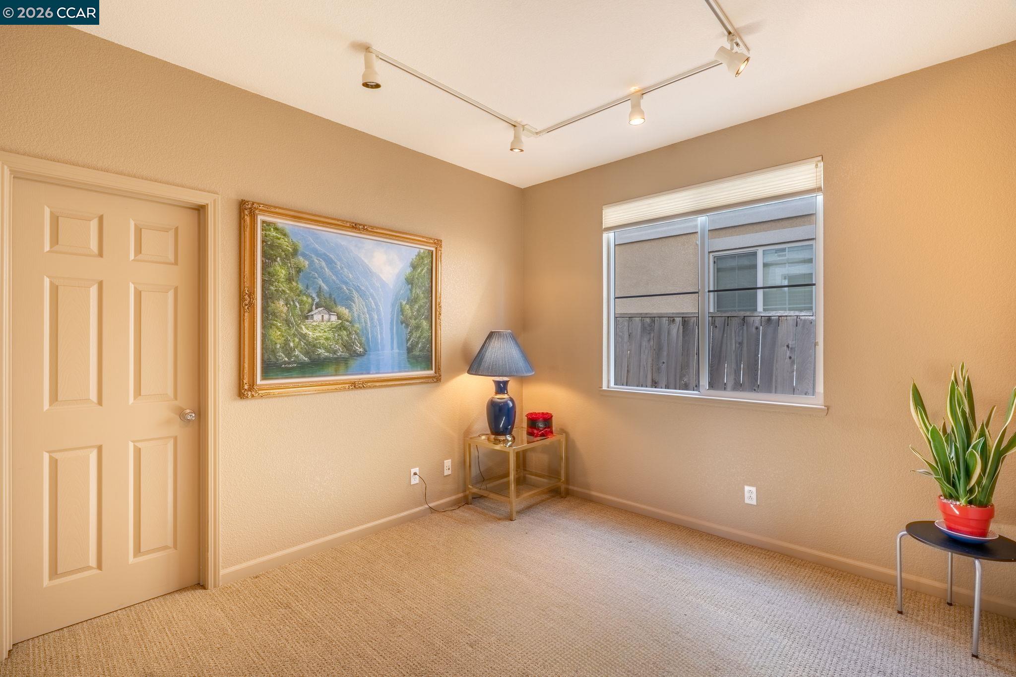 Detail Gallery Image 15 of 40 For 9028 Tee Box Ct, Patterson,  CA 95363 - 4 Beds | 3/1 Baths