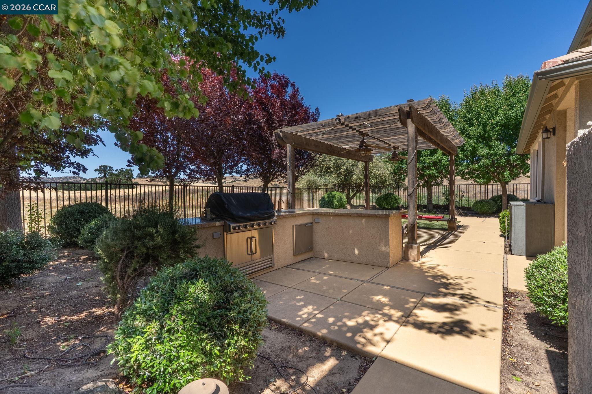 Detail Gallery Image 32 of 40 For 9028 Tee Box Ct, Patterson,  CA 95363 - 4 Beds | 3/1 Baths