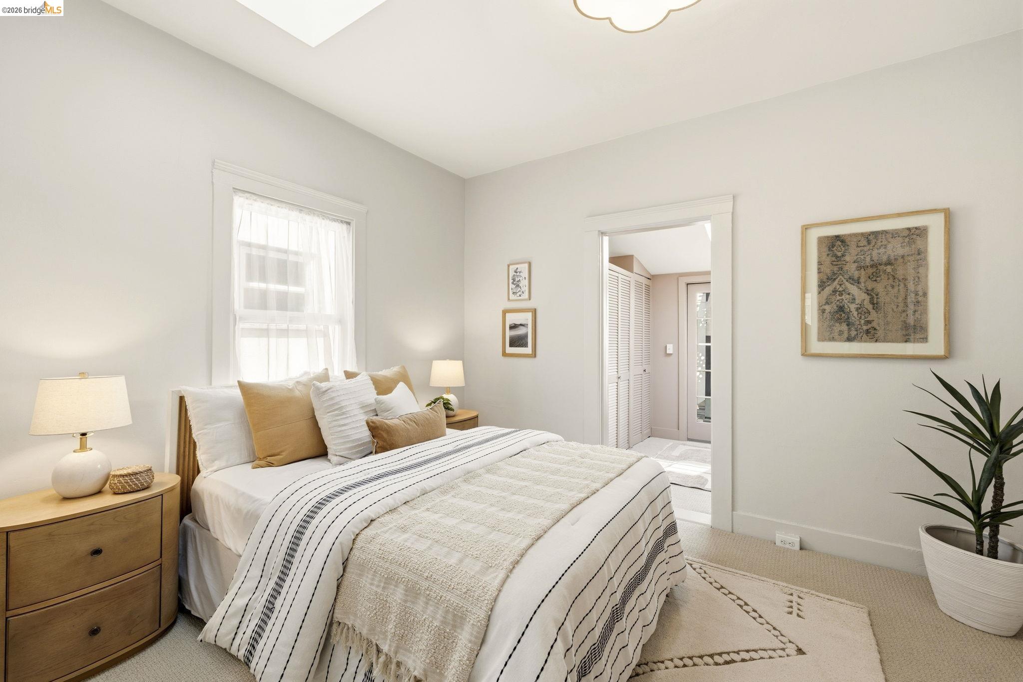 Detail Gallery Image 21 of 36 For 64 Ramona Ave., Oakland,  CA 94611 - 2 Beds | 1 Baths