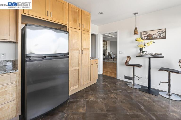 Detail Gallery Image 15 of 34 For 2515 Alva Ave, El Cerrito,  CA 94530 - 2 Beds | 1/1 Baths