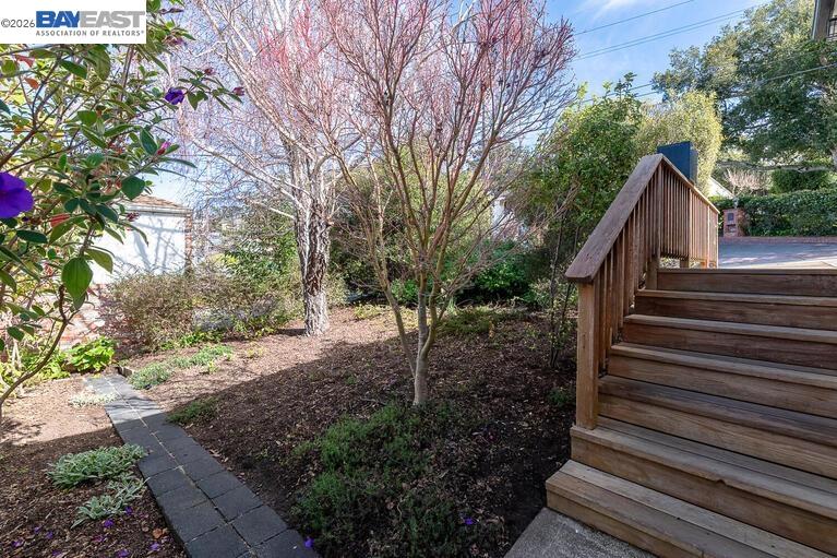 Detail Gallery Image 31 of 34 For 2515 Alva Ave, El Cerrito,  CA 94530 - 2 Beds | 1/1 Baths