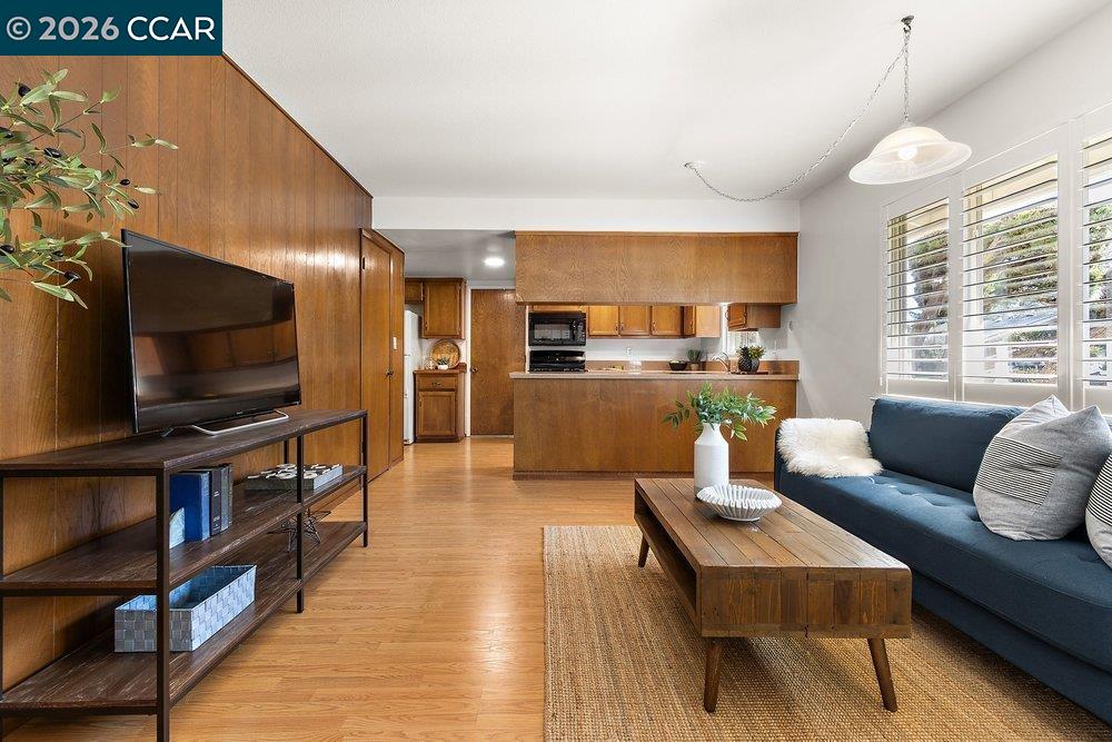 Detail Gallery Image 14 of 31 For 32 Lancaster Ct, Walnut Creek,  CA 94595 - 3 Beds | 2 Baths