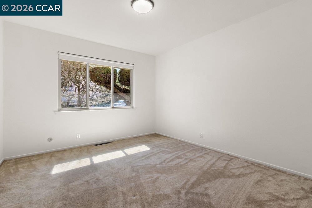 Detail Gallery Image 21 of 31 For 32 Lancaster Ct, Walnut Creek,  CA 94595 - 3 Beds | 2 Baths