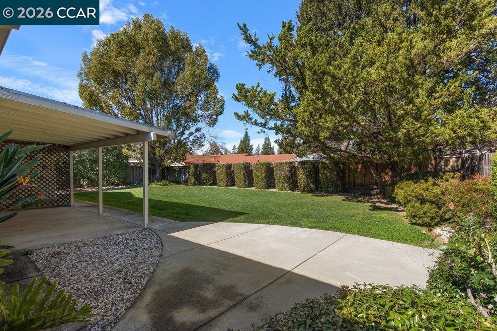 Detail Gallery Image 26 of 31 For 32 Lancaster Ct, Walnut Creek,  CA 94595 - 3 Beds | 2 Baths