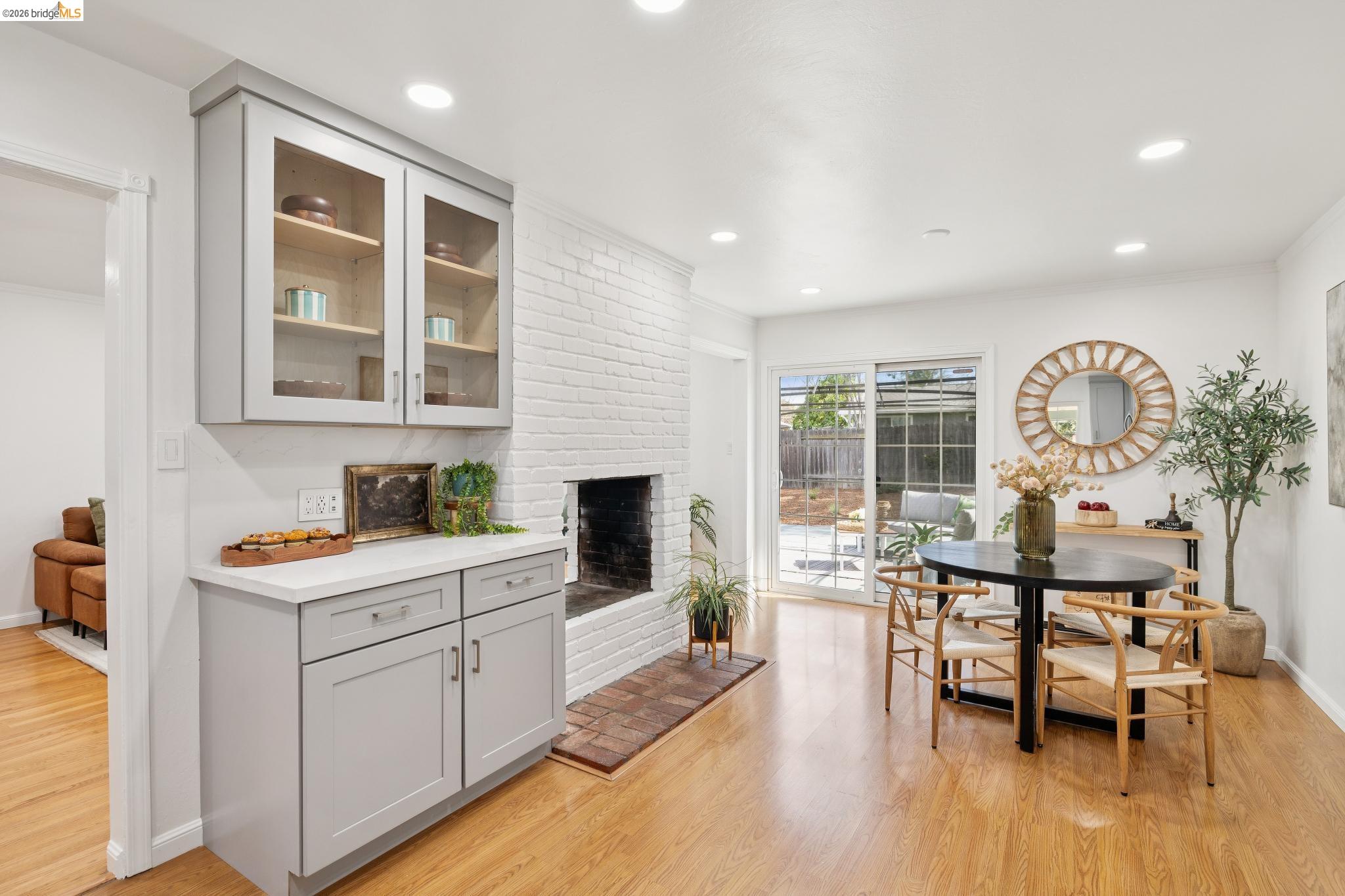 Detail Gallery Image 14 of 45 For 3994 Newcastle Rd, Concord,  CA 94519 - 3 Beds | 2 Baths