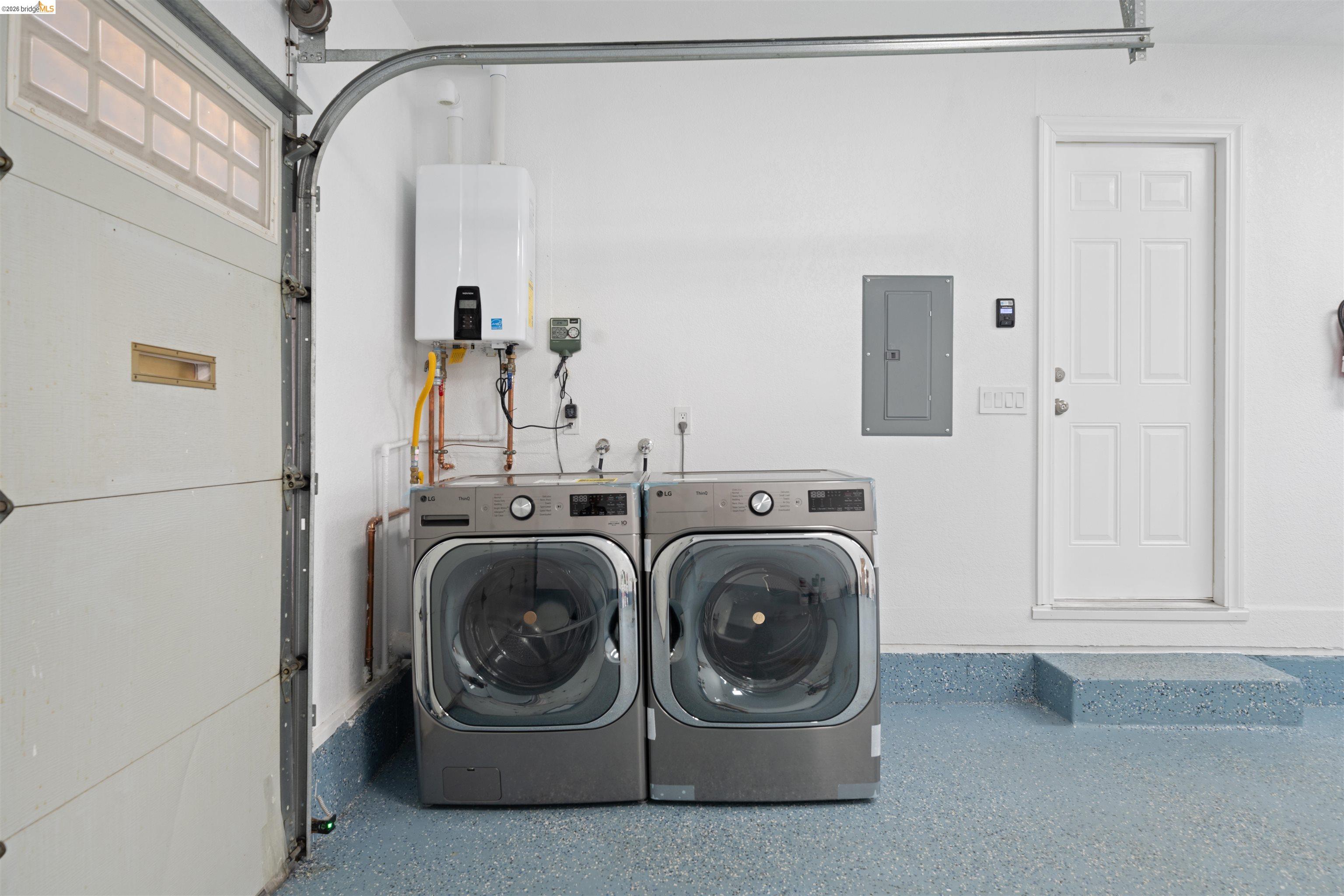 Detail Gallery Image 29 of 45 For 3994 Newcastle Rd, Concord,  CA 94519 - 3 Beds | 2 Baths