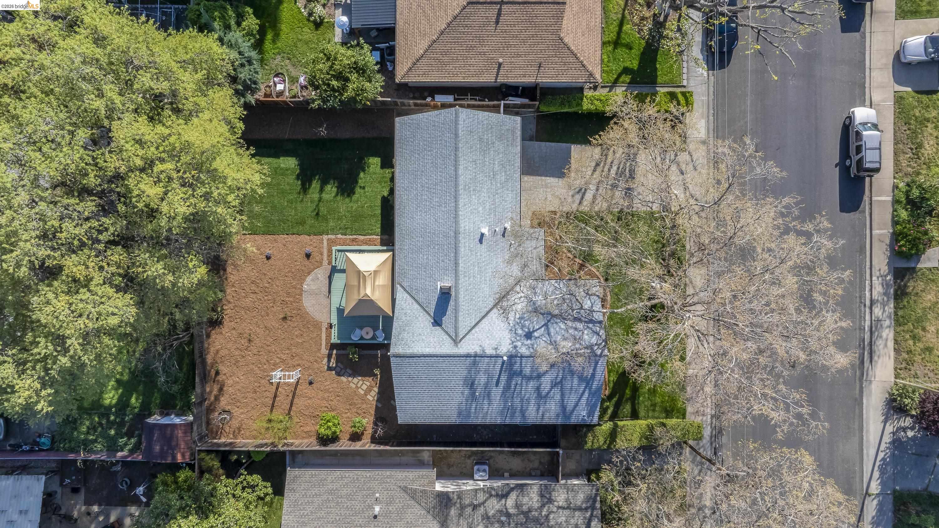 Detail Gallery Image 39 of 45 For 3994 Newcastle Rd, Concord,  CA 94519 - 3 Beds | 2 Baths