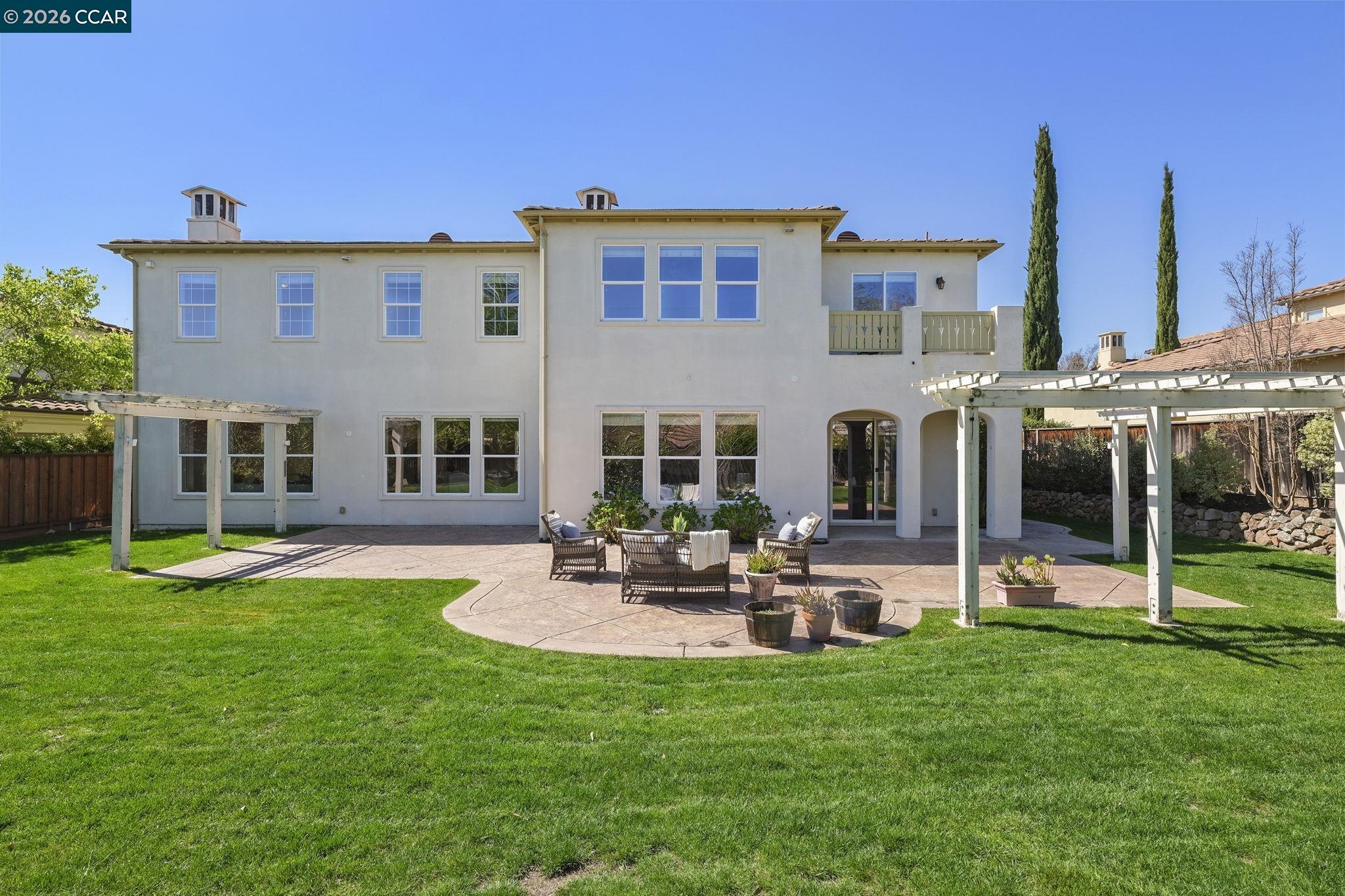 Detail Gallery Image 3 of 43 For 2000 Sorrelwood Ct, San Ramon,  CA 94582 - 5 Beds | 4/1 Baths