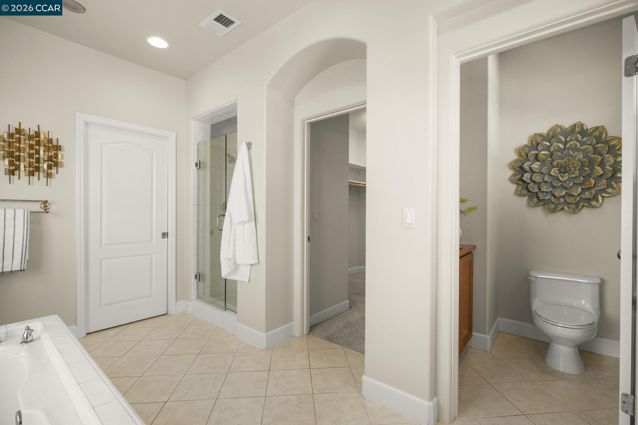 Detail Gallery Image 21 of 43 For 2000 Sorrelwood Ct, San Ramon,  CA 94582 - 5 Beds | 4/1 Baths