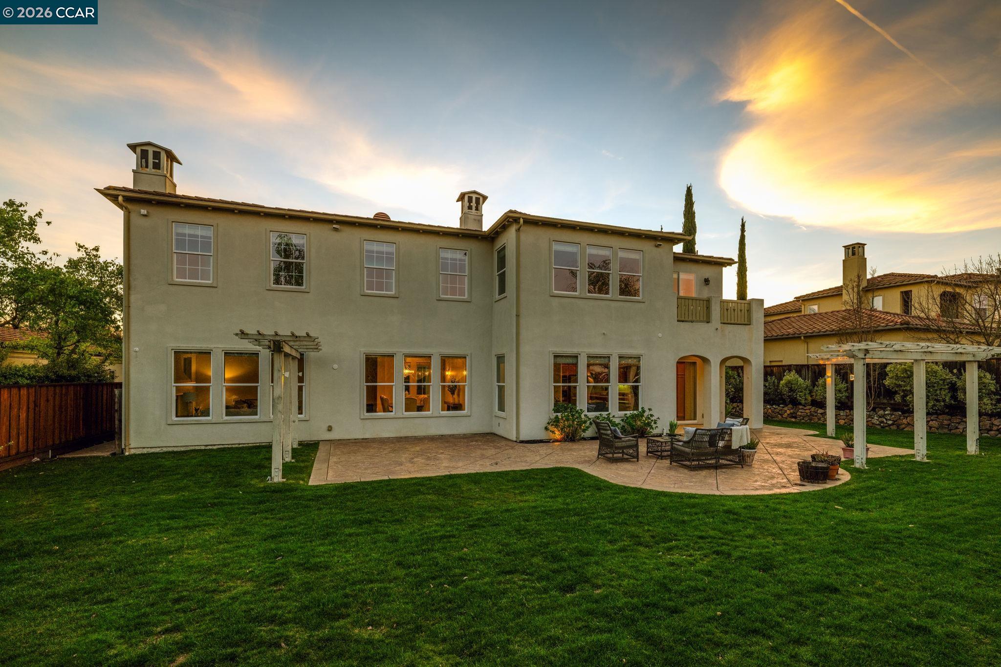 Detail Gallery Image 34 of 43 For 2000 Sorrelwood Ct, San Ramon,  CA 94582 - 5 Beds | 4/1 Baths