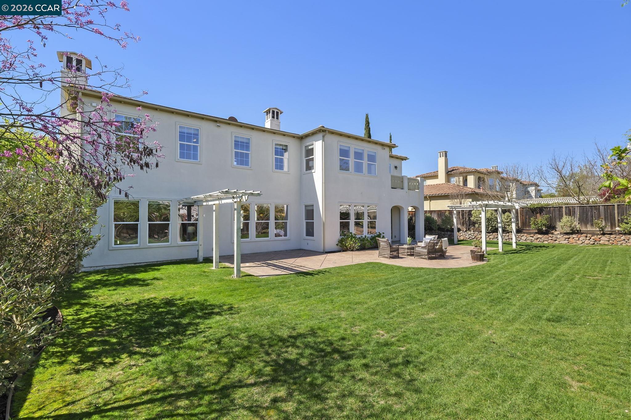 Detail Gallery Image 35 of 43 For 2000 Sorrelwood Ct, San Ramon,  CA 94582 - 5 Beds | 4/1 Baths