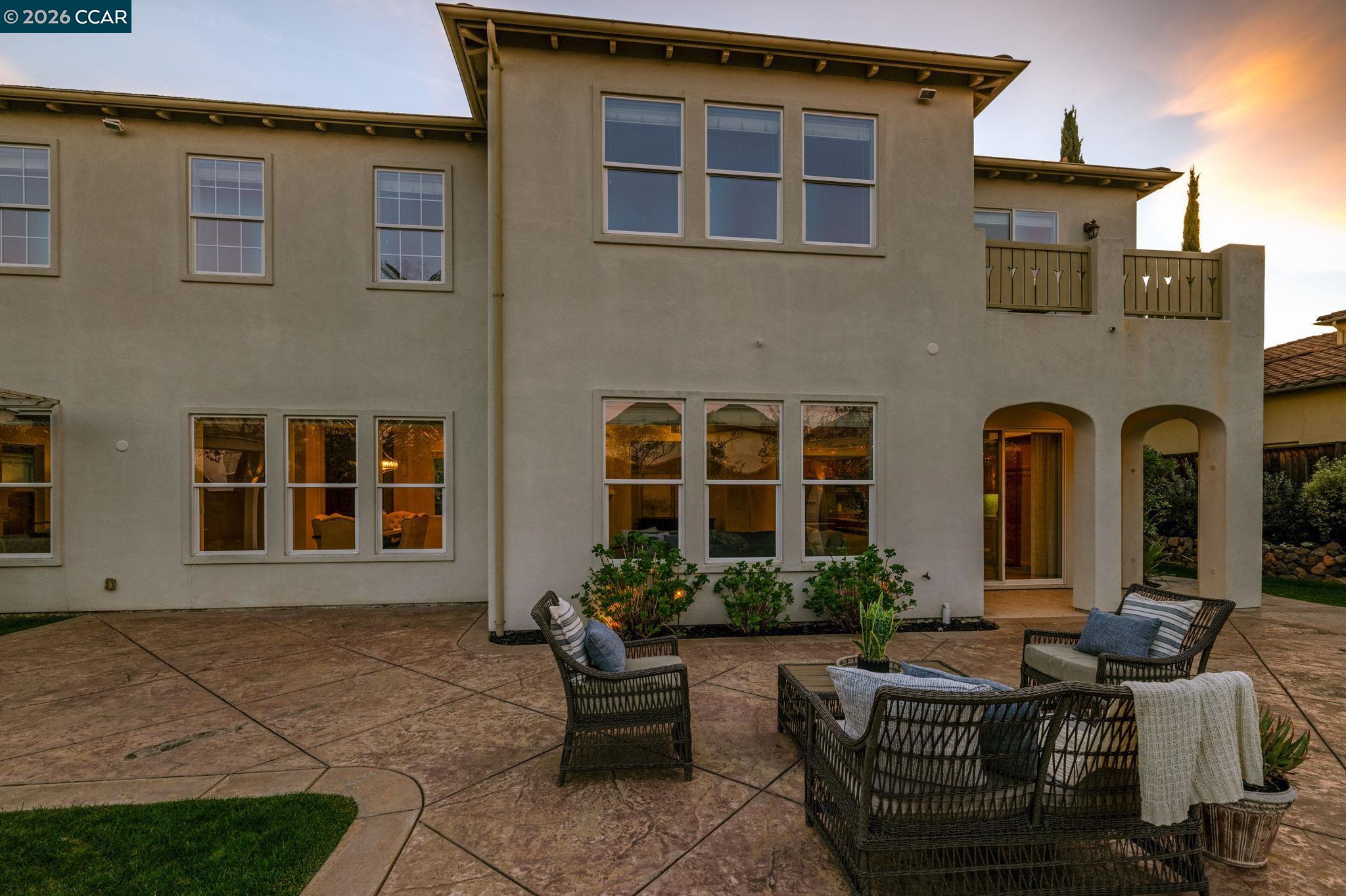 Detail Gallery Image 37 of 43 For 2000 Sorrelwood Ct, San Ramon,  CA 94582 - 5 Beds | 4/1 Baths