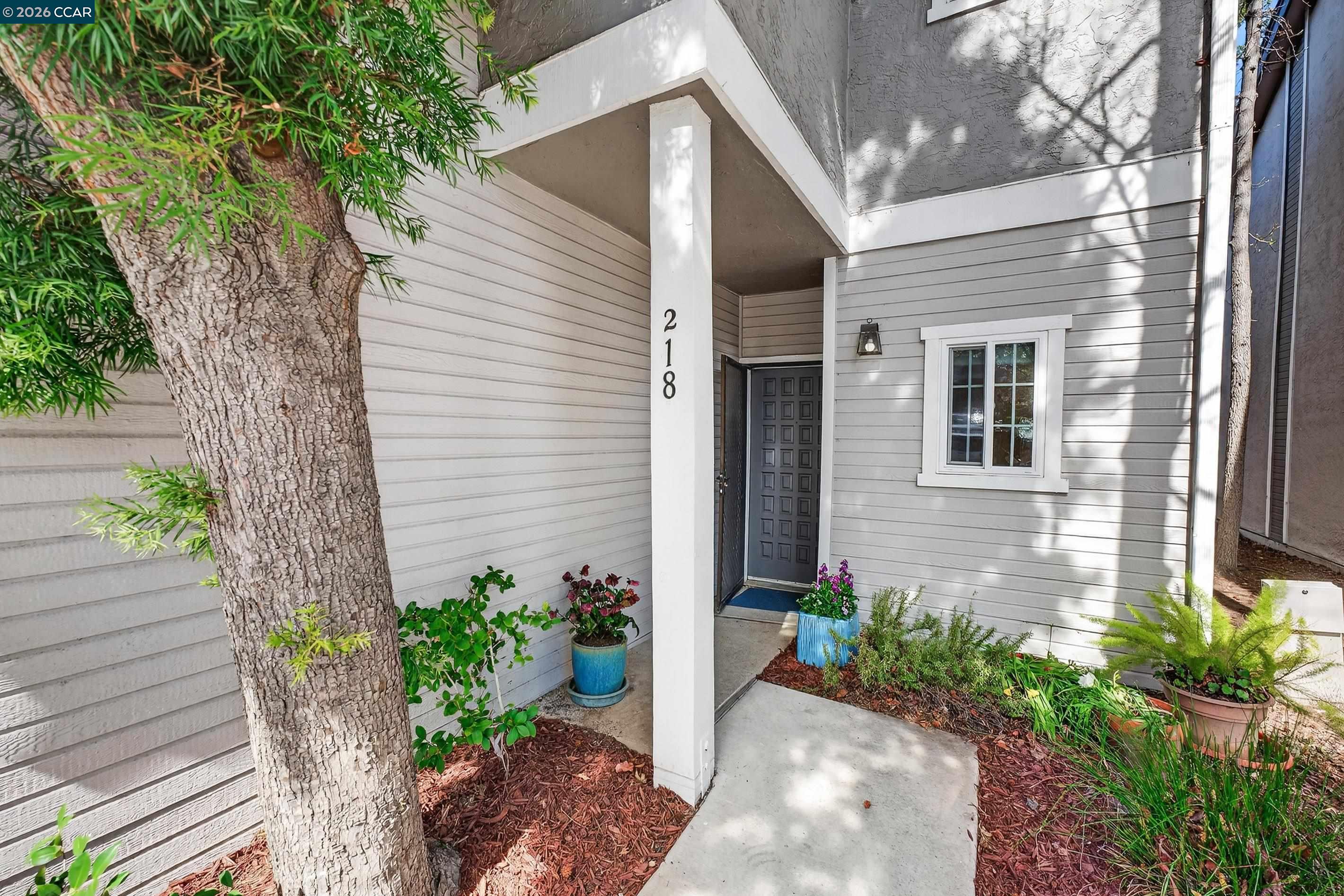 Photo #4: 41126800 Listing: Photo #4