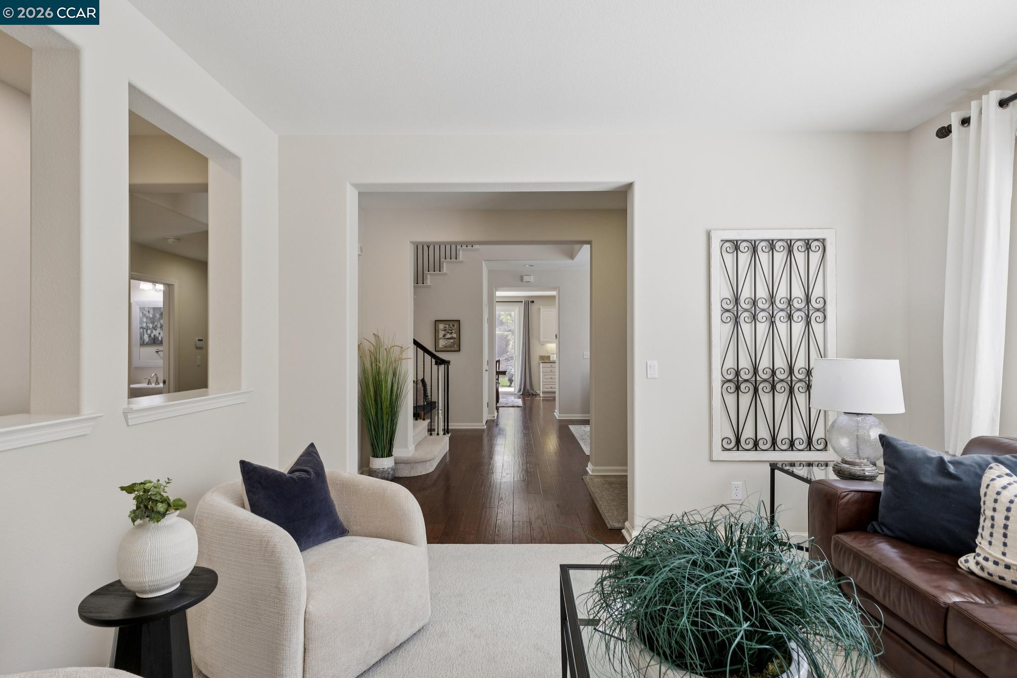 Detail Gallery Image 6 of 59 For 6183 Kearny Way, San Ramon,  CA 94582 - 4 Beds | 3/1 Baths