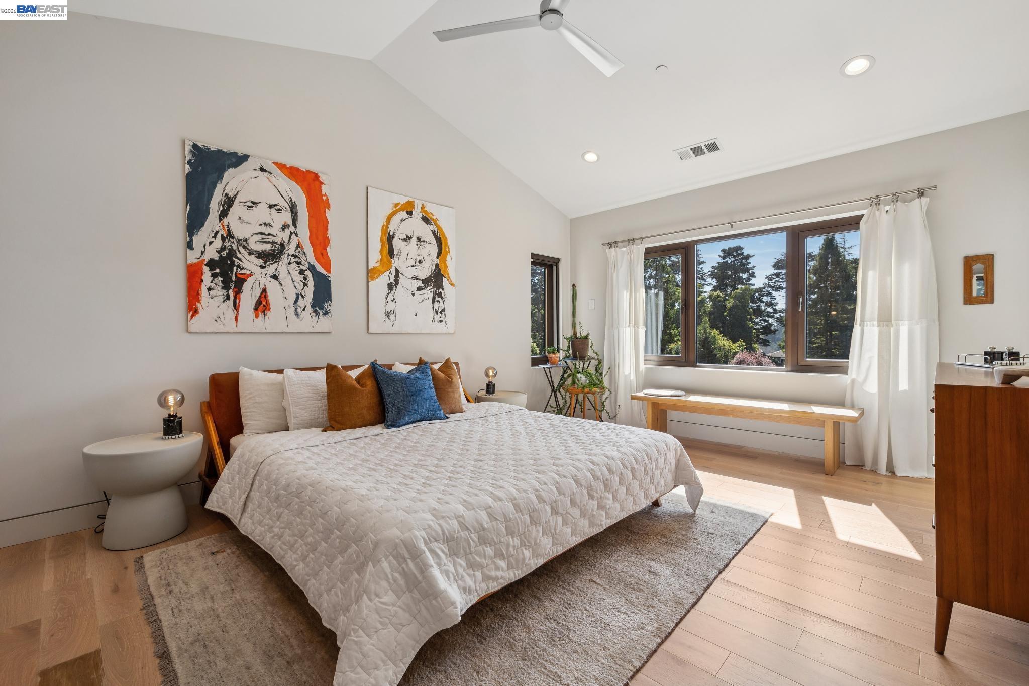 Detail Gallery Image 37 of 60 For 2588 Scout Rd, Oakland,  CA 94611 - 4 Beds | 3/1 Baths