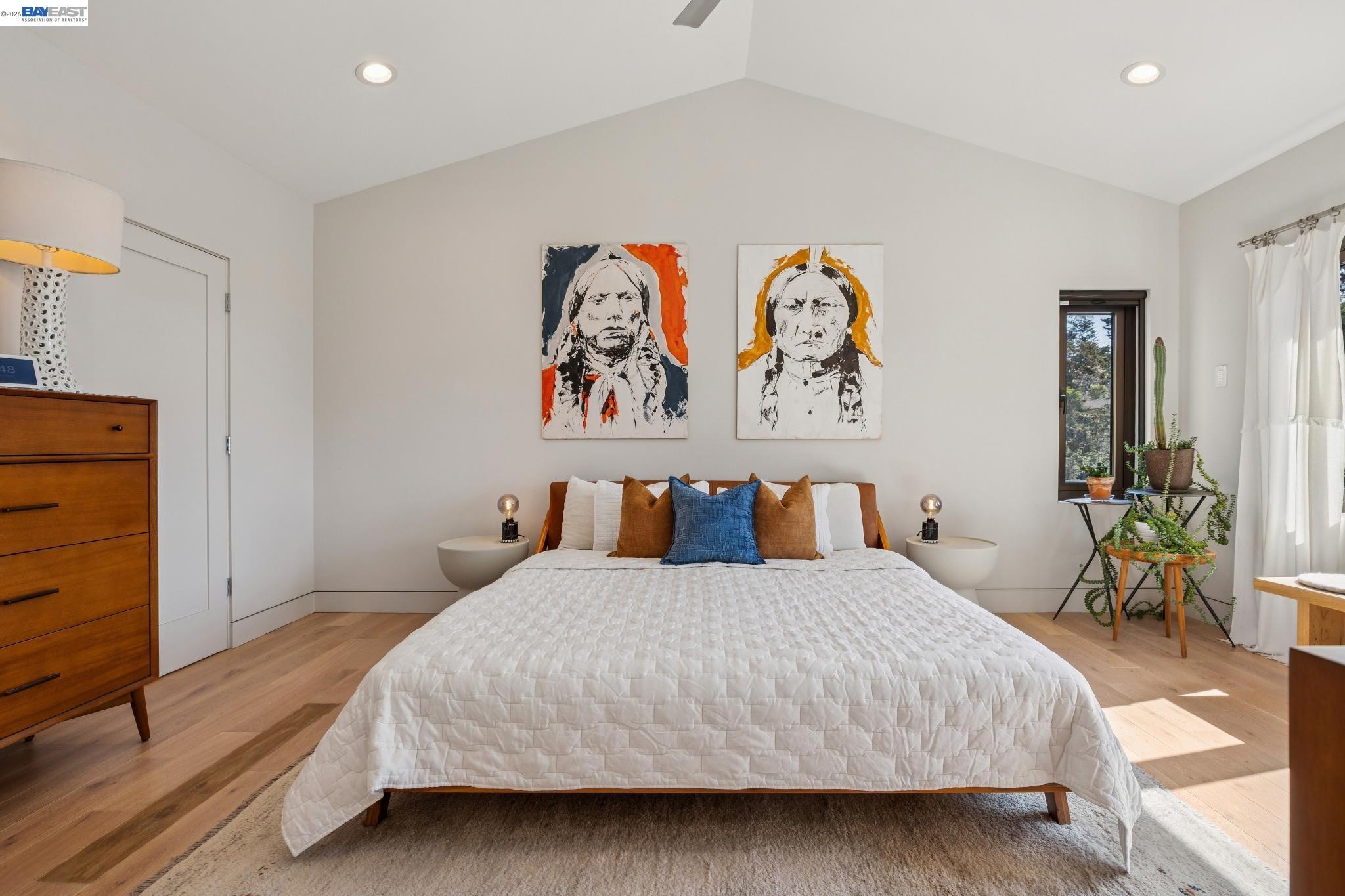 Detail Gallery Image 40 of 60 For 2588 Scout Rd, Oakland,  CA 94611 - 4 Beds | 3/1 Baths