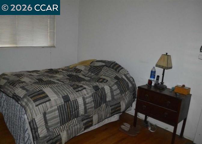 Detail Gallery Image 11 of 16 For 1898 Clayton Way, Concord,  CA 94519 - 3 Beds | 2 Baths