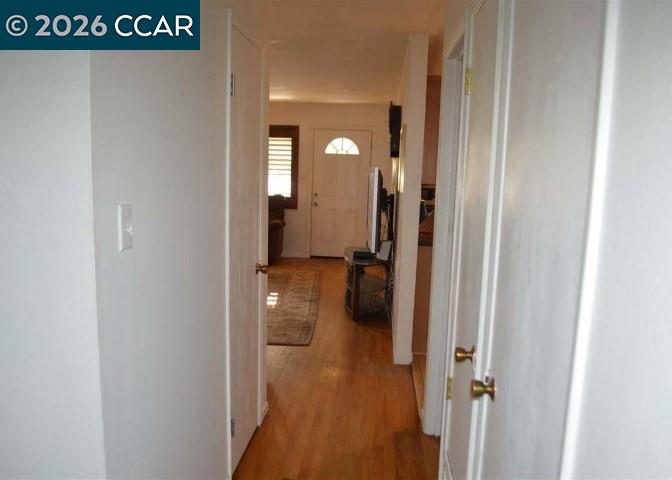 Detail Gallery Image 10 of 16 For 1898 Clayton Way, Concord,  CA 94519 - 3 Beds | 2 Baths