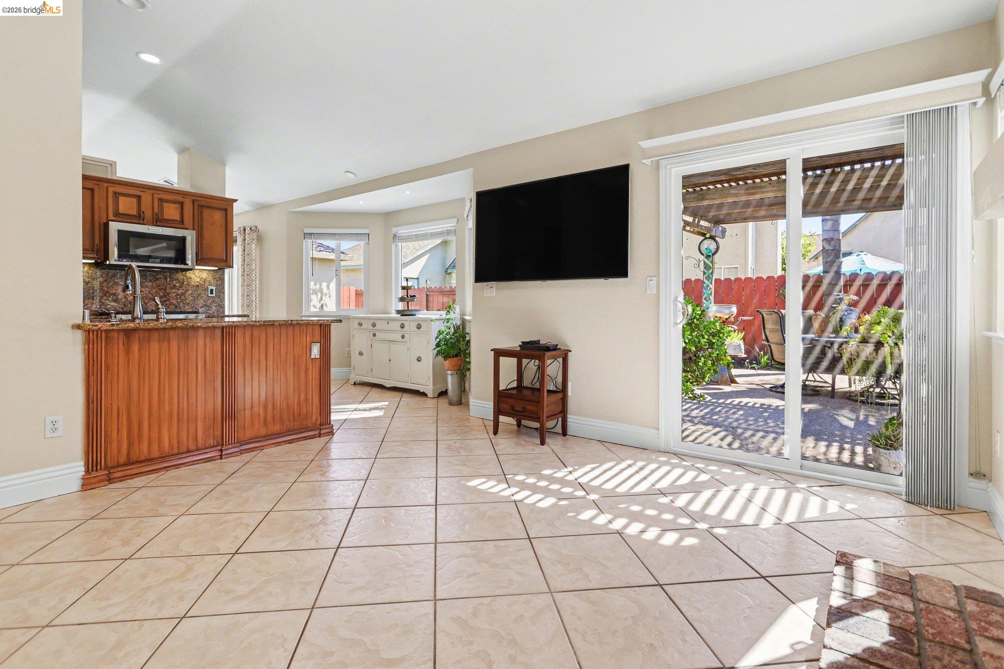 Detail Gallery Image 8 of 43 For 101 Concannon Court, Oakley,  CA 94561 - 3 Beds | 2 Baths