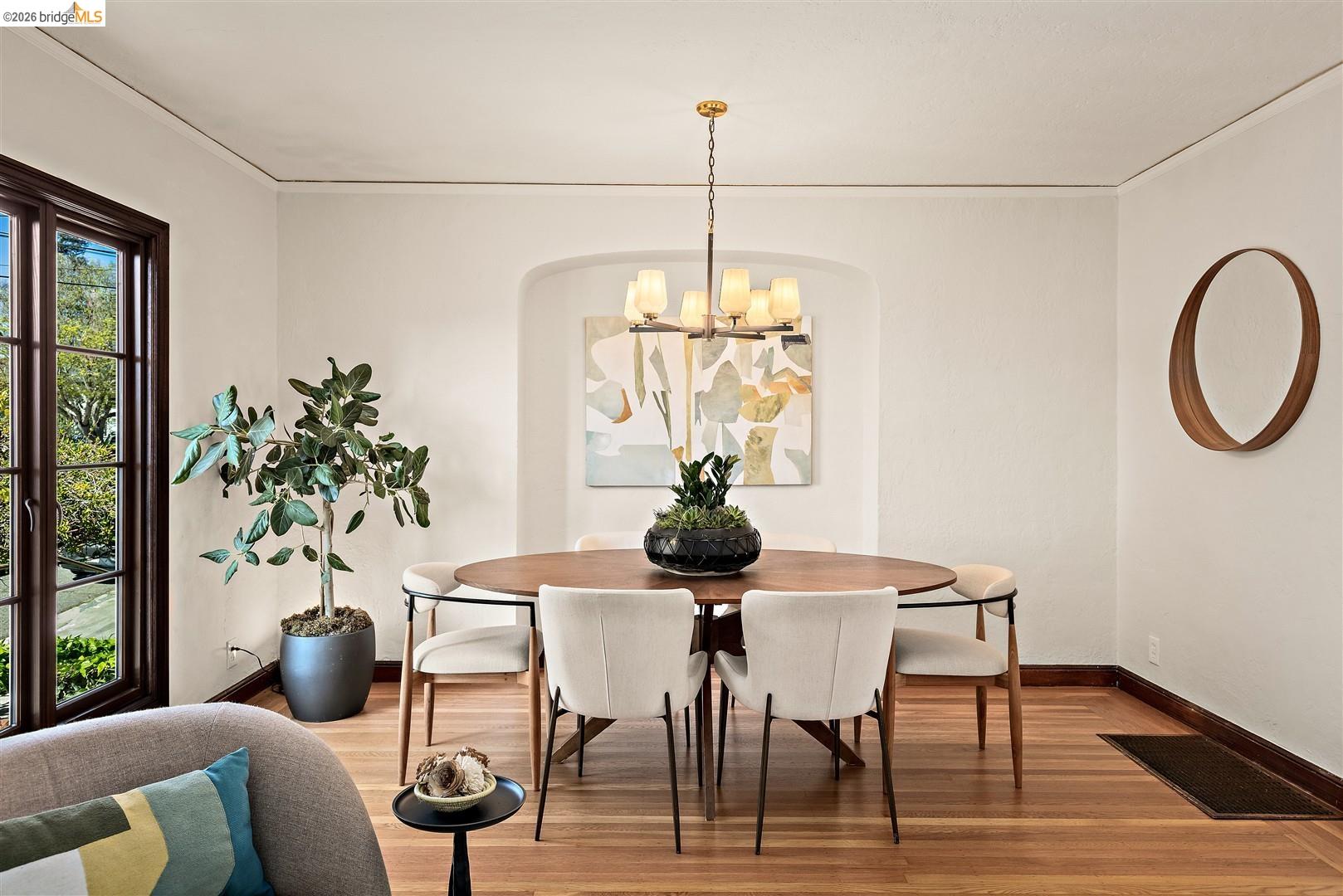 Detail Gallery Image 13 of 58 For 2121 Eunice Street, Berkeley,  CA 94709 - 3 Beds | 1/1 Baths