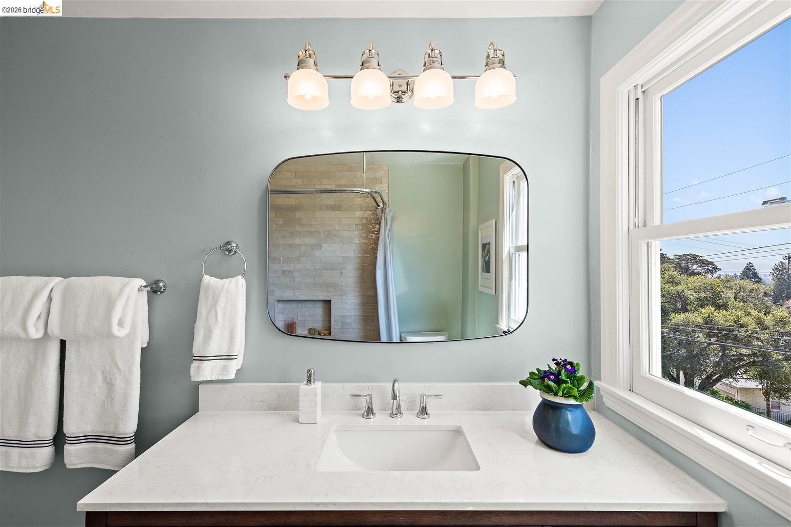 Detail Gallery Image 30 of 58 For 2121 Eunice Street, Berkeley,  CA 94709 - 3 Beds | 1/1 Baths