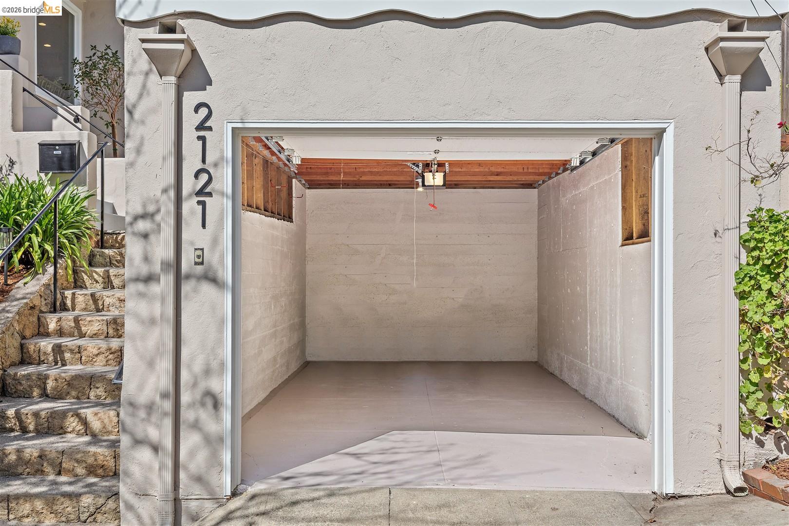 Detail Gallery Image 54 of 58 For 2121 Eunice Street, Berkeley,  CA 94709 - 3 Beds | 1/1 Baths