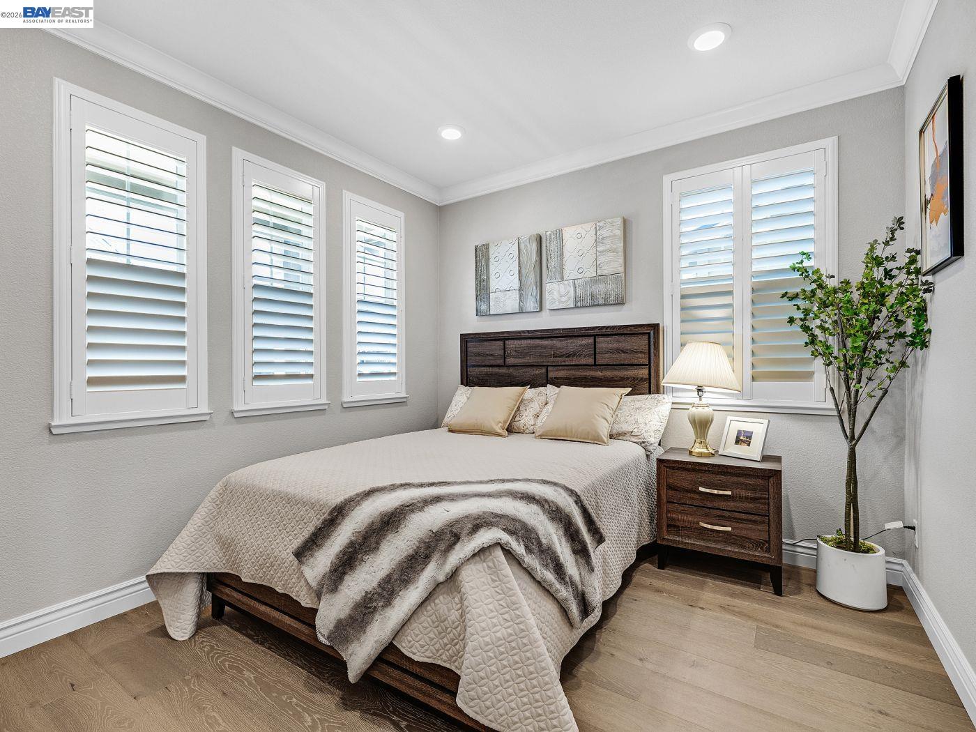 Detail Gallery Image 20 of 38 For 4940 Bunkhouse St, Fremont,  CA 94555 - 5 Beds | 3/1 Baths