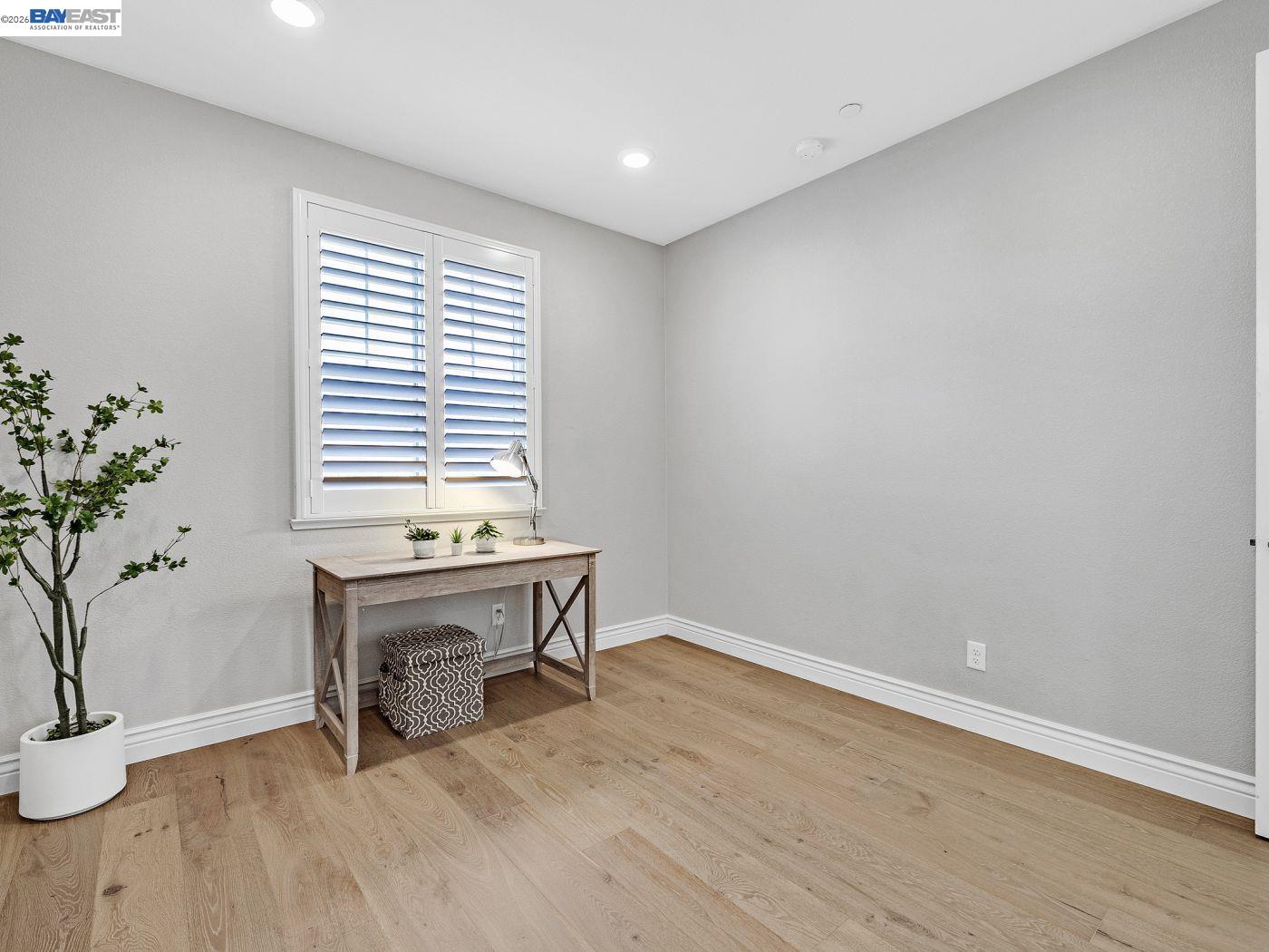 Detail Gallery Image 25 of 38 For 4940 Bunkhouse St, Fremont,  CA 94555 - 5 Beds | 3/1 Baths