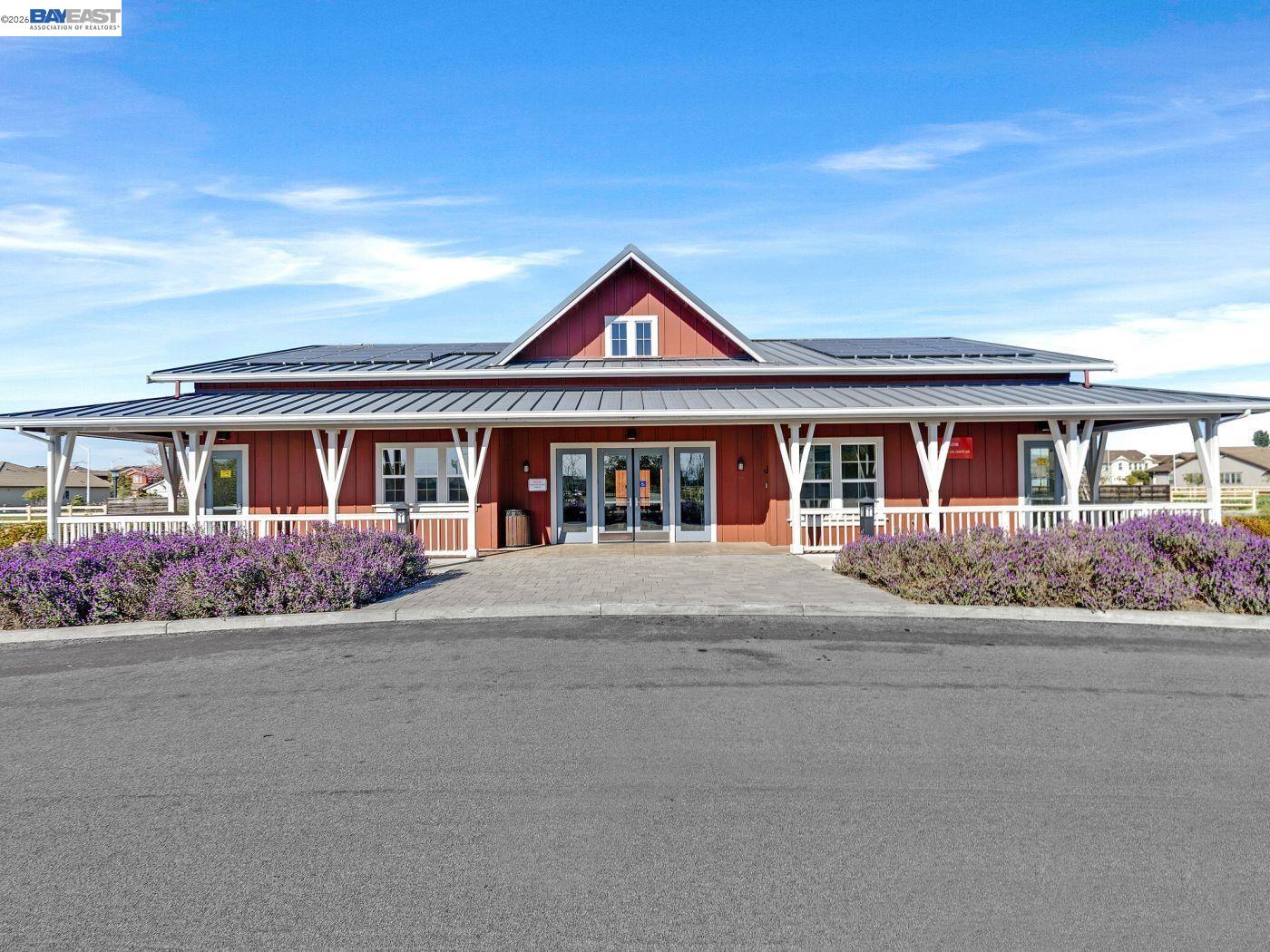 Detail Gallery Image 34 of 38 For 4940 Bunkhouse St, Fremont,  CA 94555 - 5 Beds | 3/1 Baths