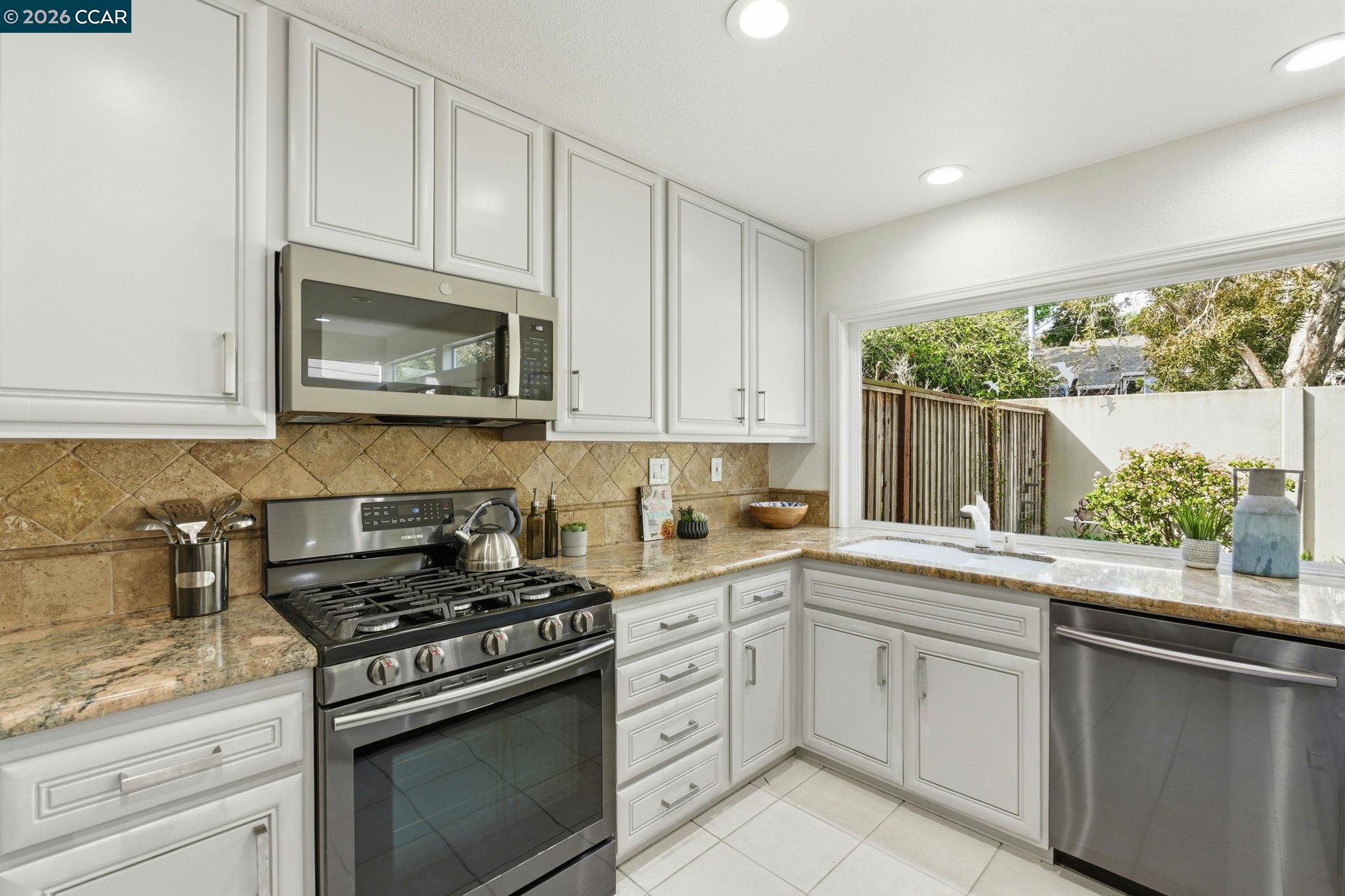 Photo #17: 41126817 Listing: Photo #17