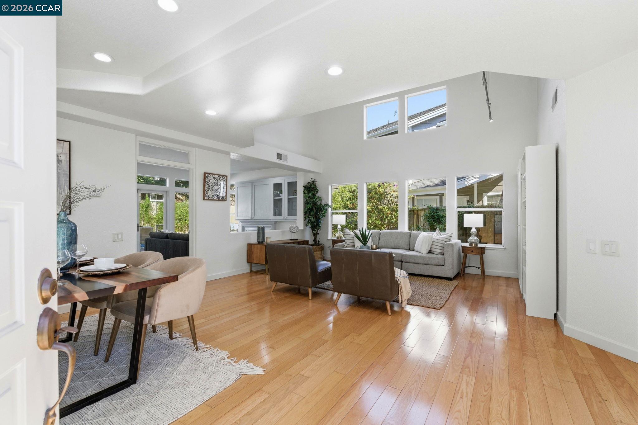 Photo #6: 41126817 Listing: Photo #6