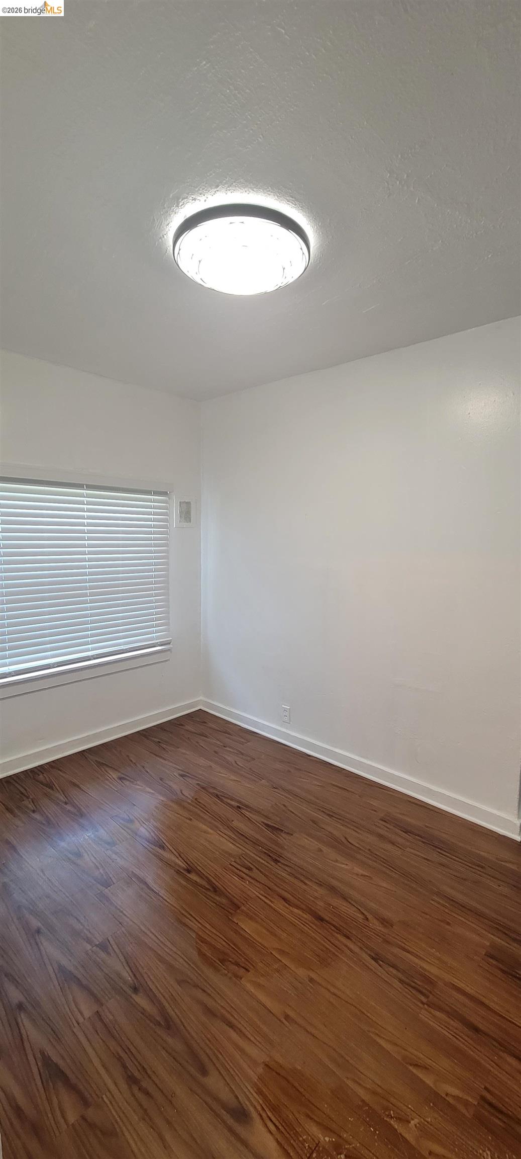 Detail Gallery Image 6 of 12 For 1325 E 21st St, Oakland,  CA 94606 - 1 Beds | 1 Baths