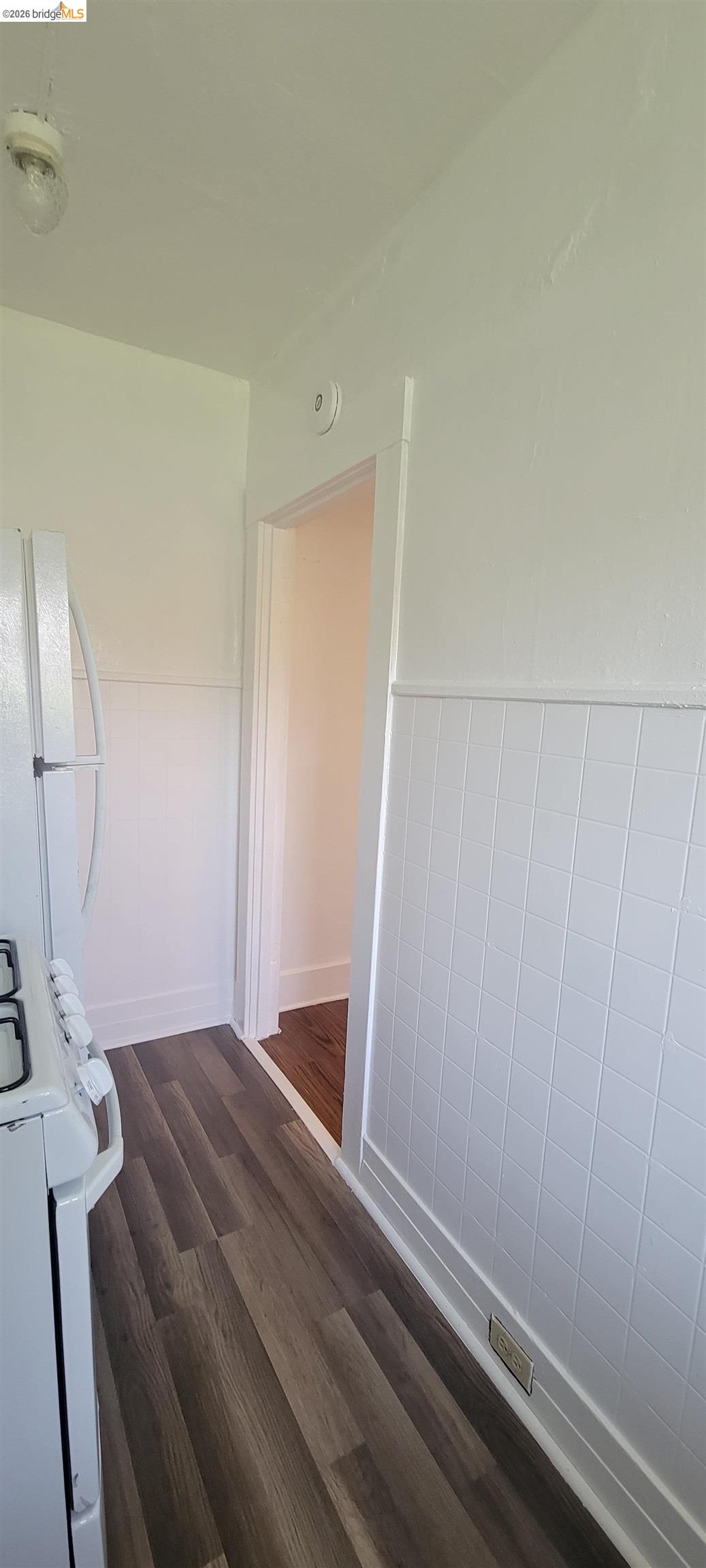 Detail Gallery Image 9 of 12 For 1325 E 21st St, Oakland,  CA 94606 - 1 Beds | 1 Baths