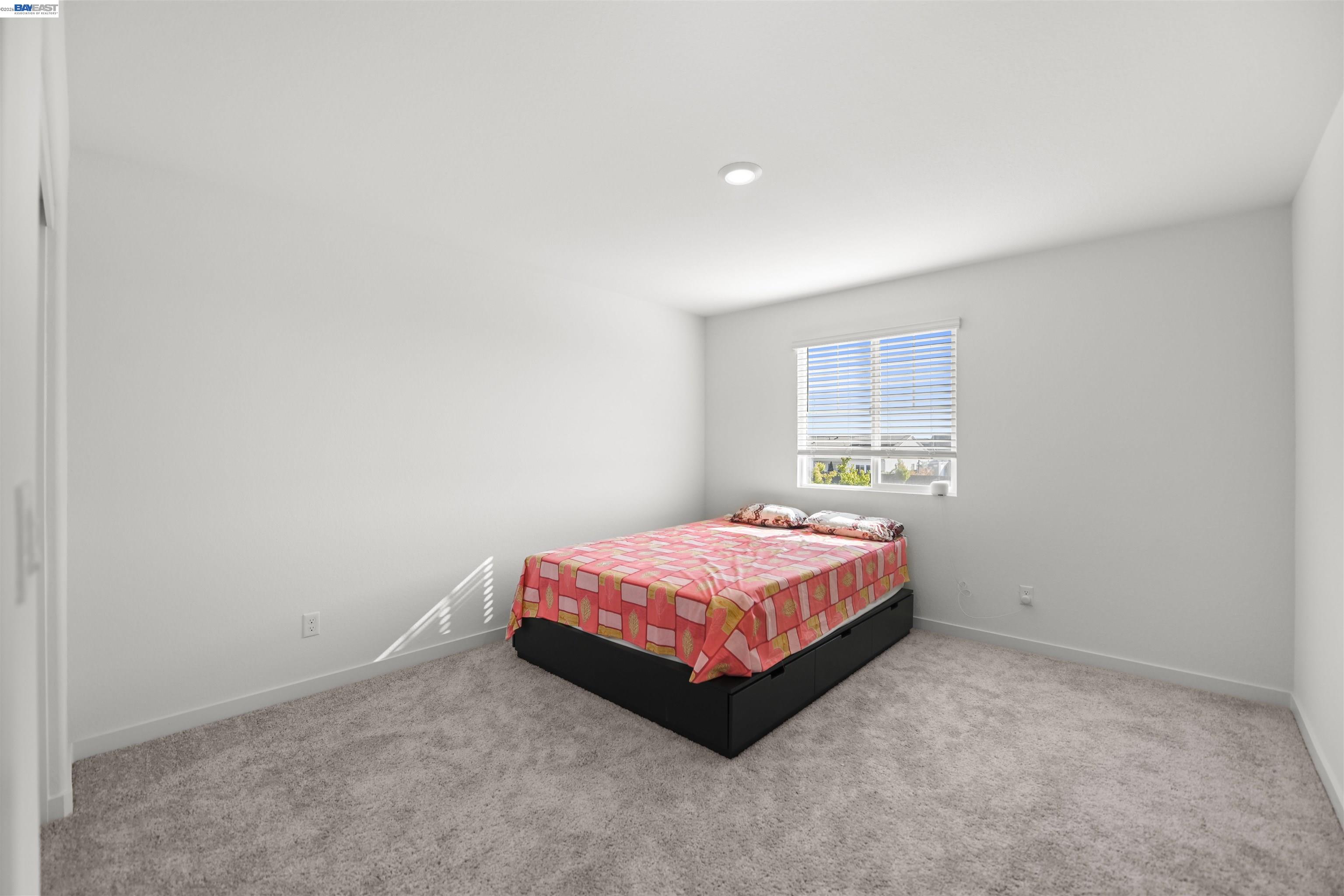 Detail Gallery Image 14 of 27 For 9620 Mason Trails Rd, Roseville,  CA 95747 - 4 Beds | 3 Baths