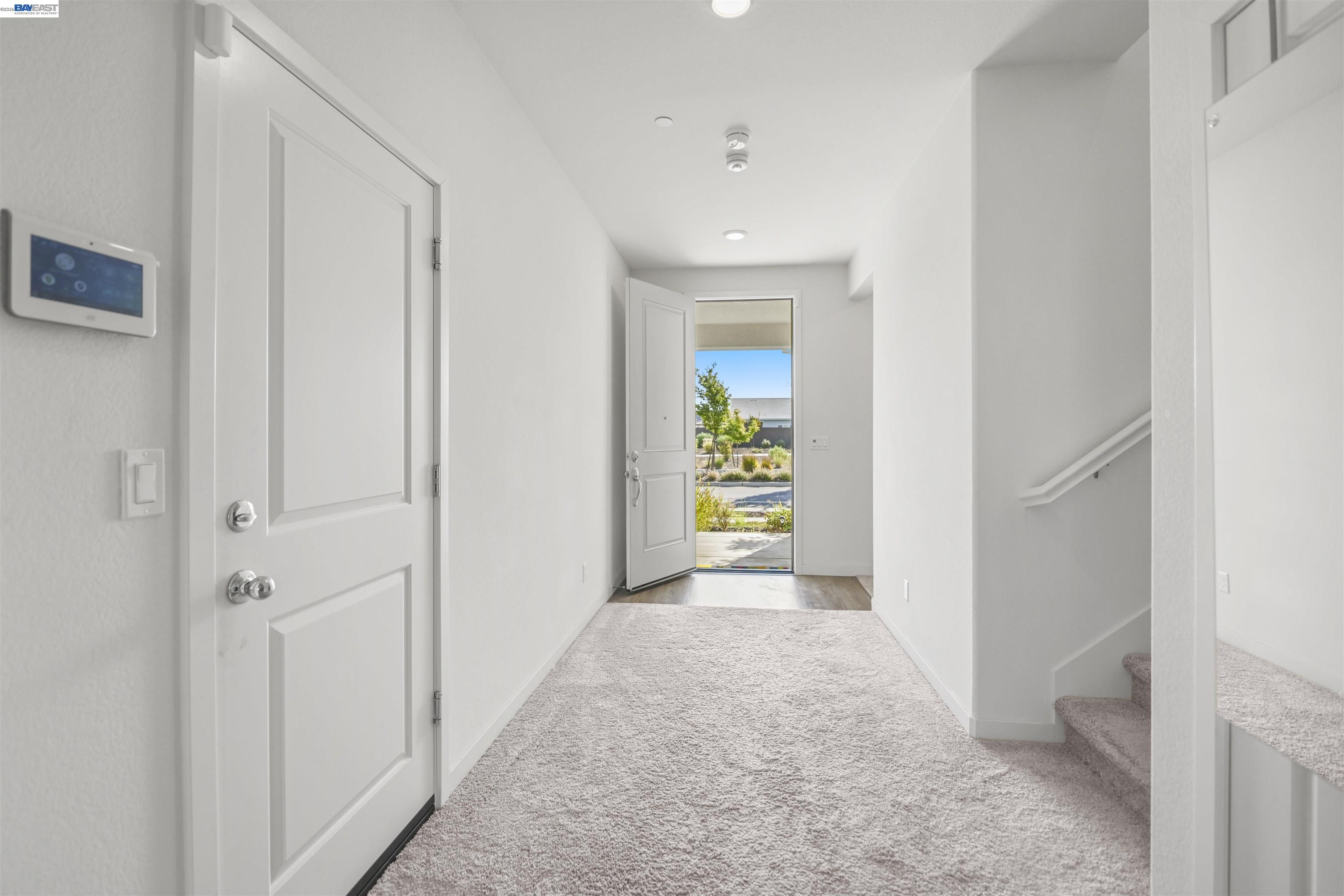 Detail Gallery Image 9 of 27 For 9620 Mason Trails Rd, Roseville,  CA 95747 - 4 Beds | 3 Baths