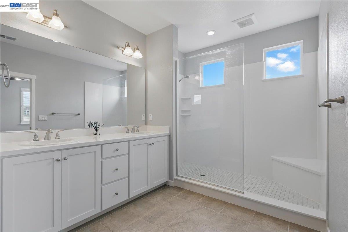 Detail Gallery Image 27 of 40 For 36188 Fig Tree Lane, Newark,  CA 94560 - 4 Beds | 2/1 Baths