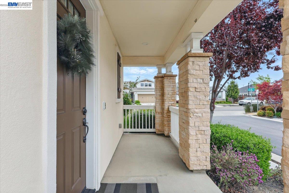 Detail Gallery Image 4 of 40 For 36188 Fig Tree Lane, Newark,  CA 94560 - 4 Beds | 2/1 Baths