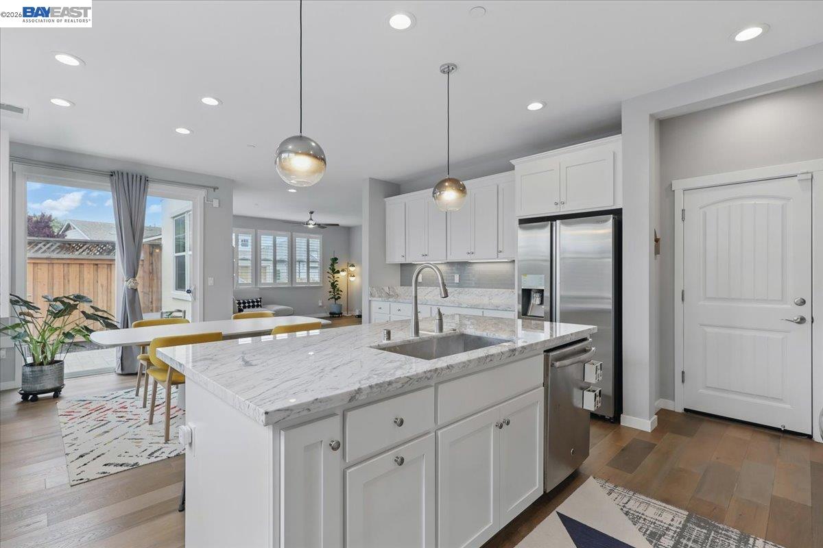 Detail Gallery Image 10 of 40 For 36188 Fig Tree Lane, Newark,  CA 94560 - 4 Beds | 2/1 Baths